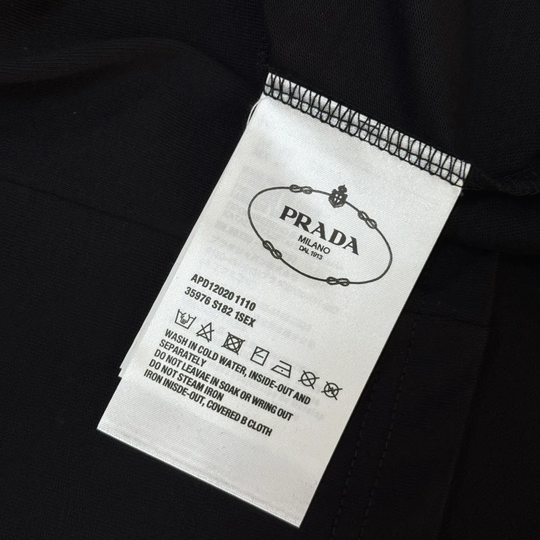 Футболки Женские Prada 11393794
