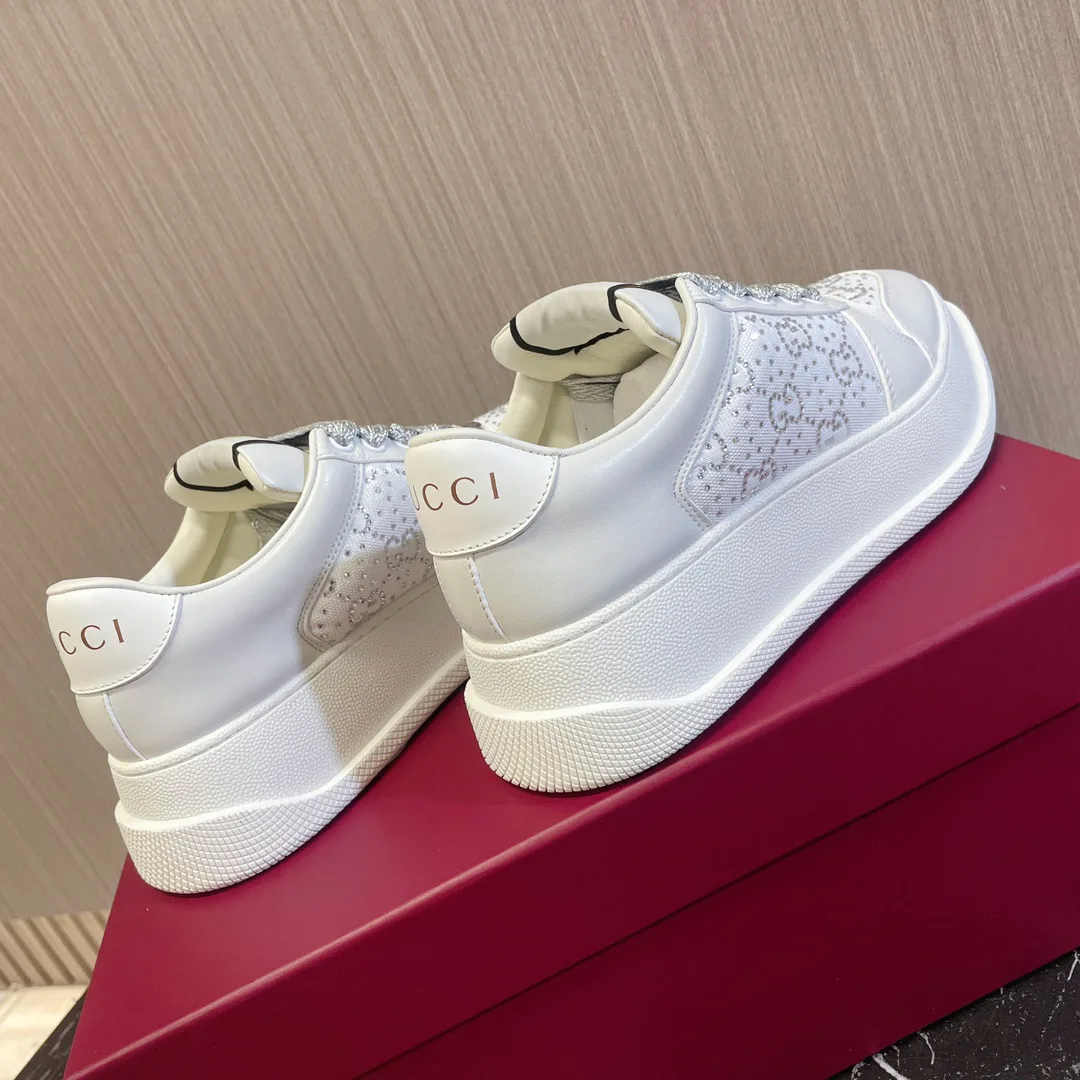 Кроссовки Женские Gucci 18011363