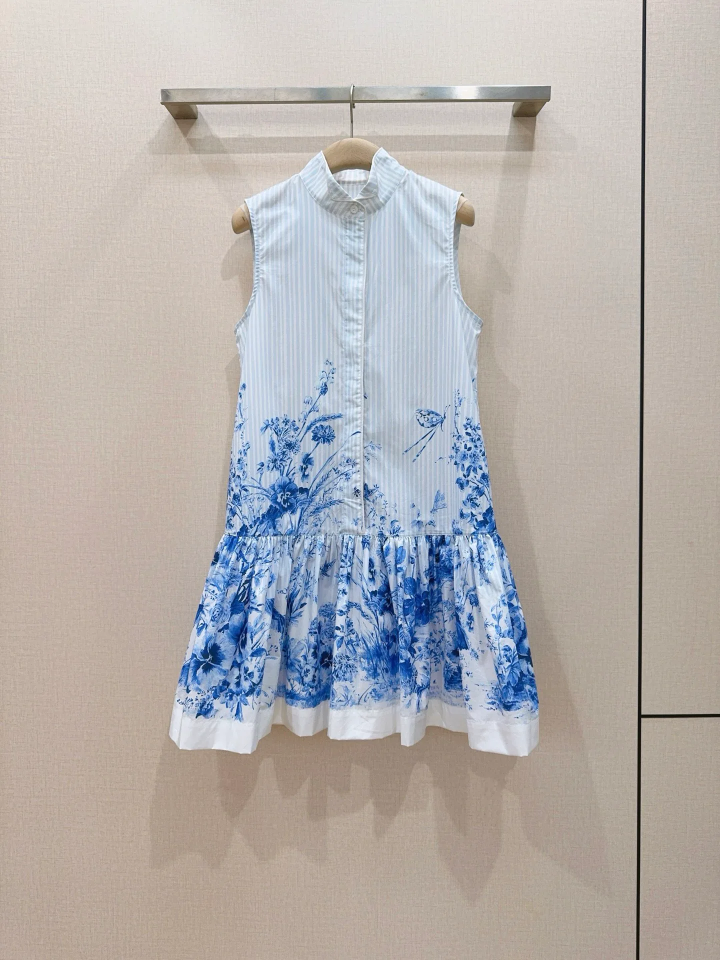 Платья Женские Christian Dior 18032507