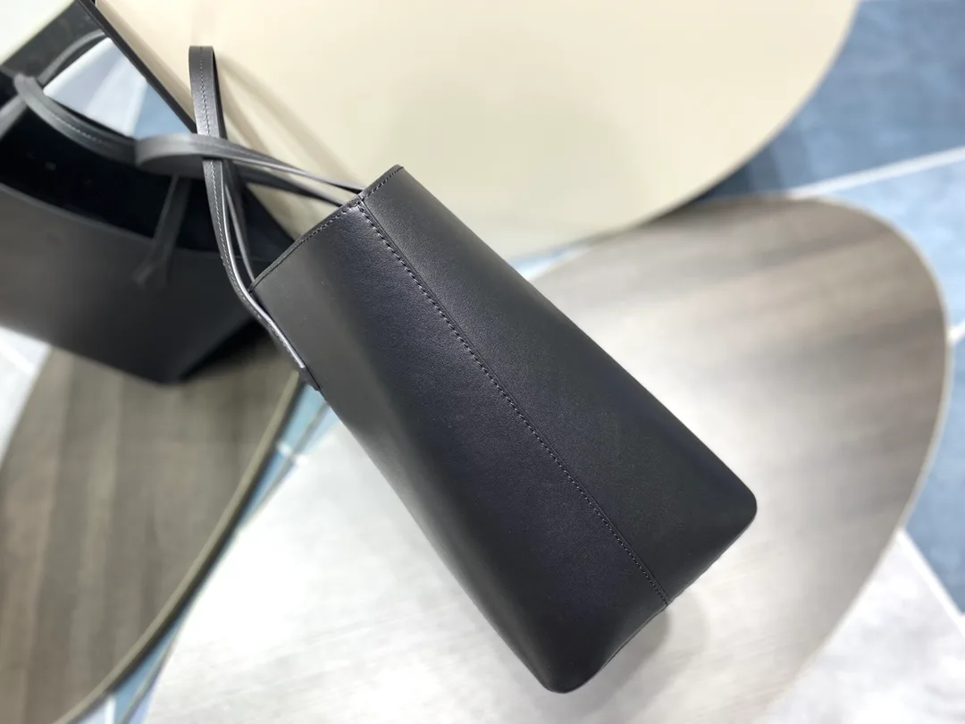 Классические Сумки Женские Givenchy 445231