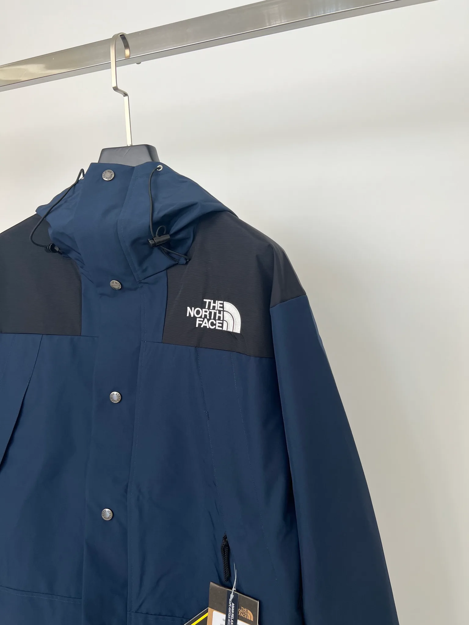 Куртки И Пуховики Женские The North Face 18416100