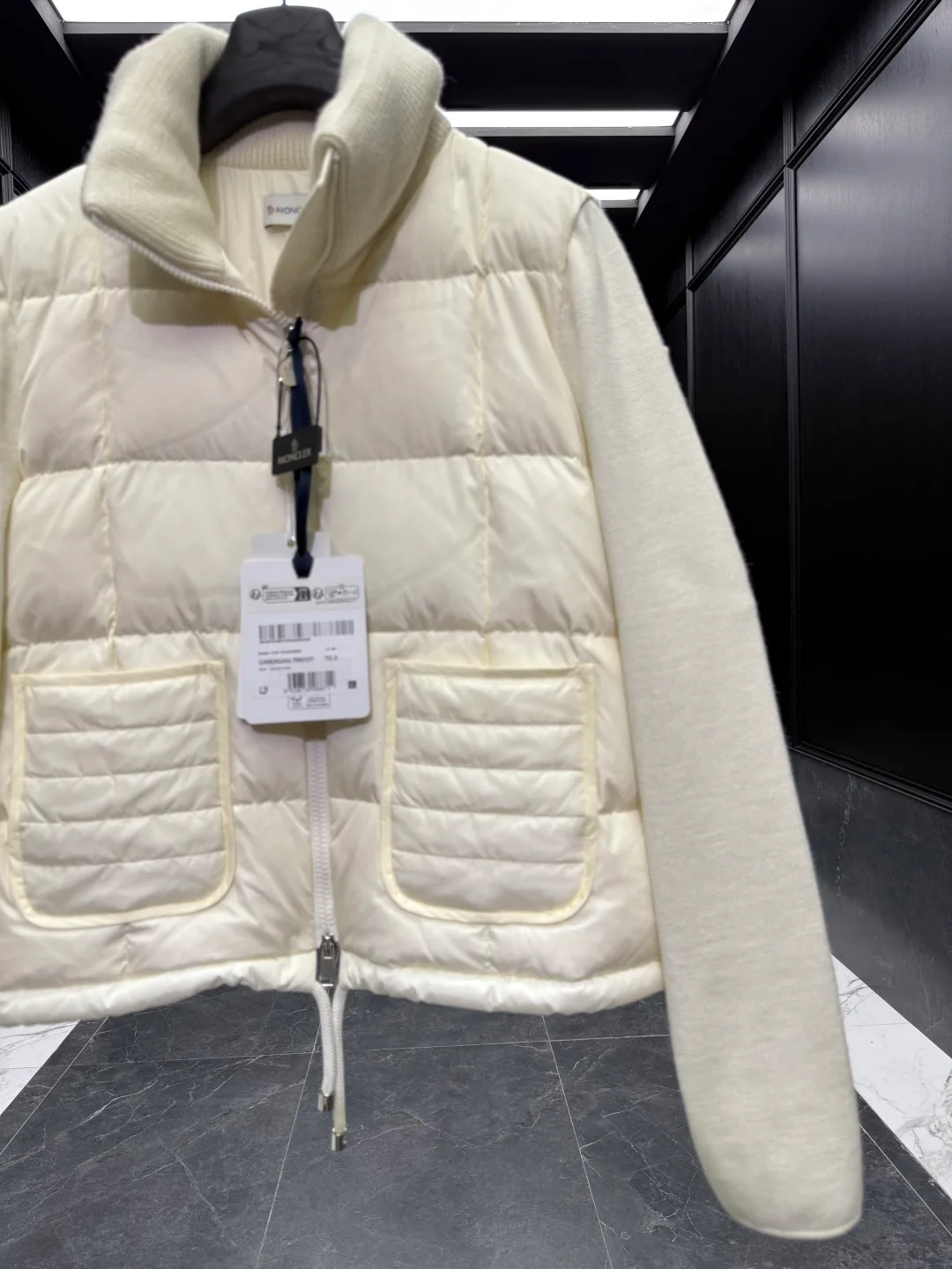 Куртки И Пуховики Женские Moncler 19572758
