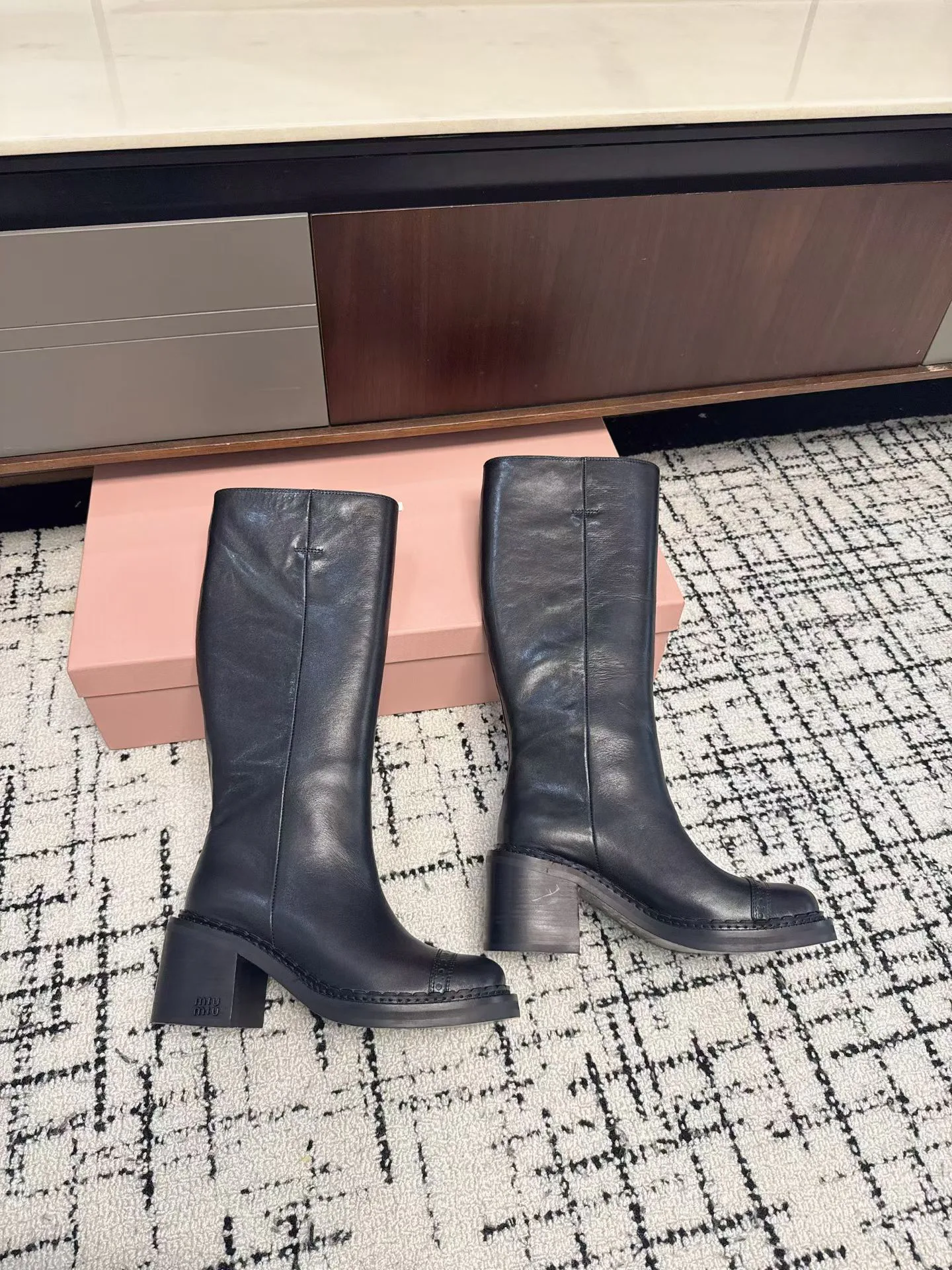 Сапоги Женские Miu Miu 18308816