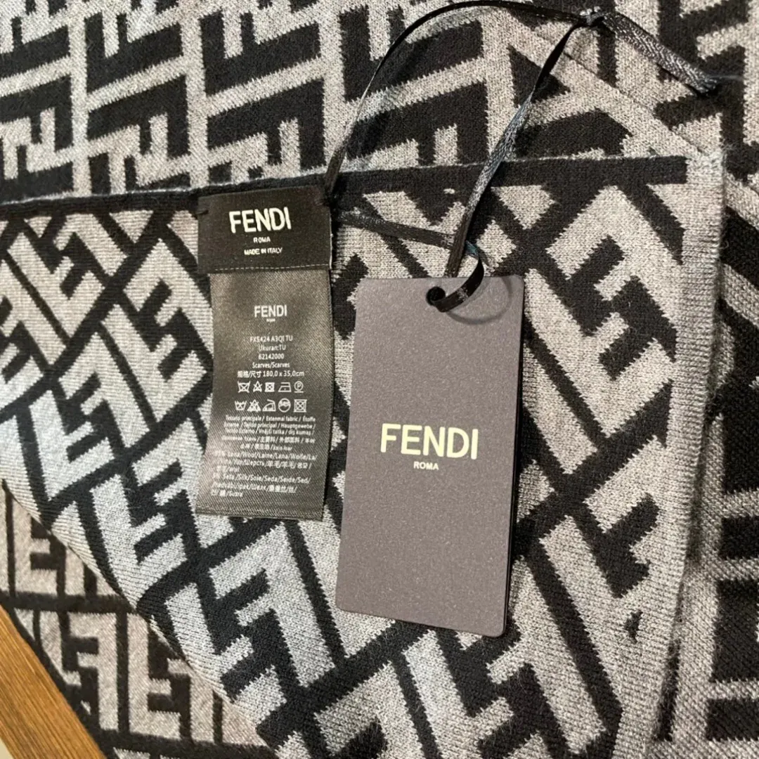 Шарфы Fendi 966169