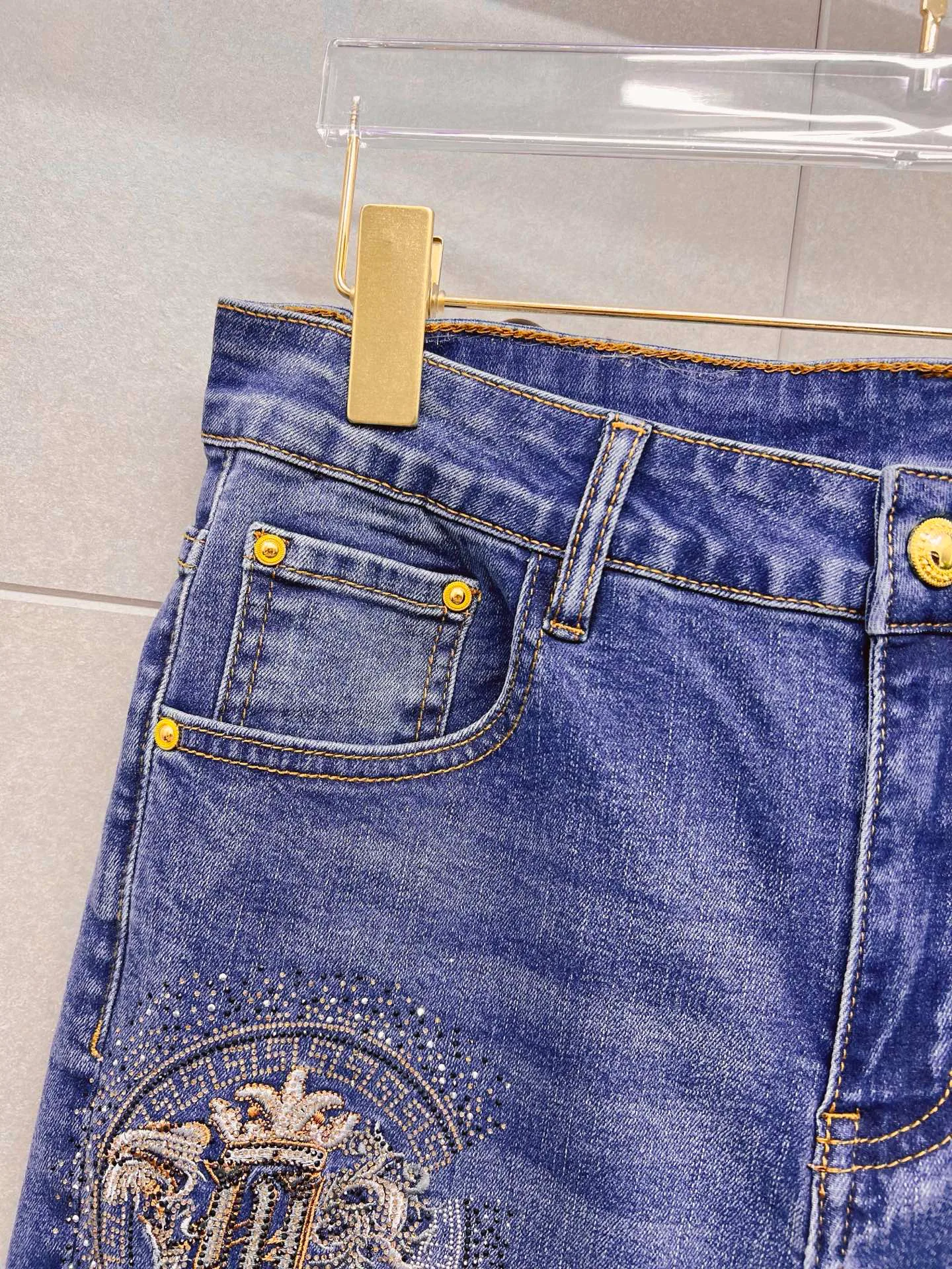 Джинсы Мужские Versace 18098430