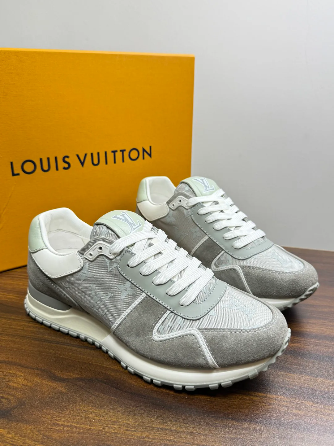 Кроссовки Мужские Louis Vuitton 20143425
