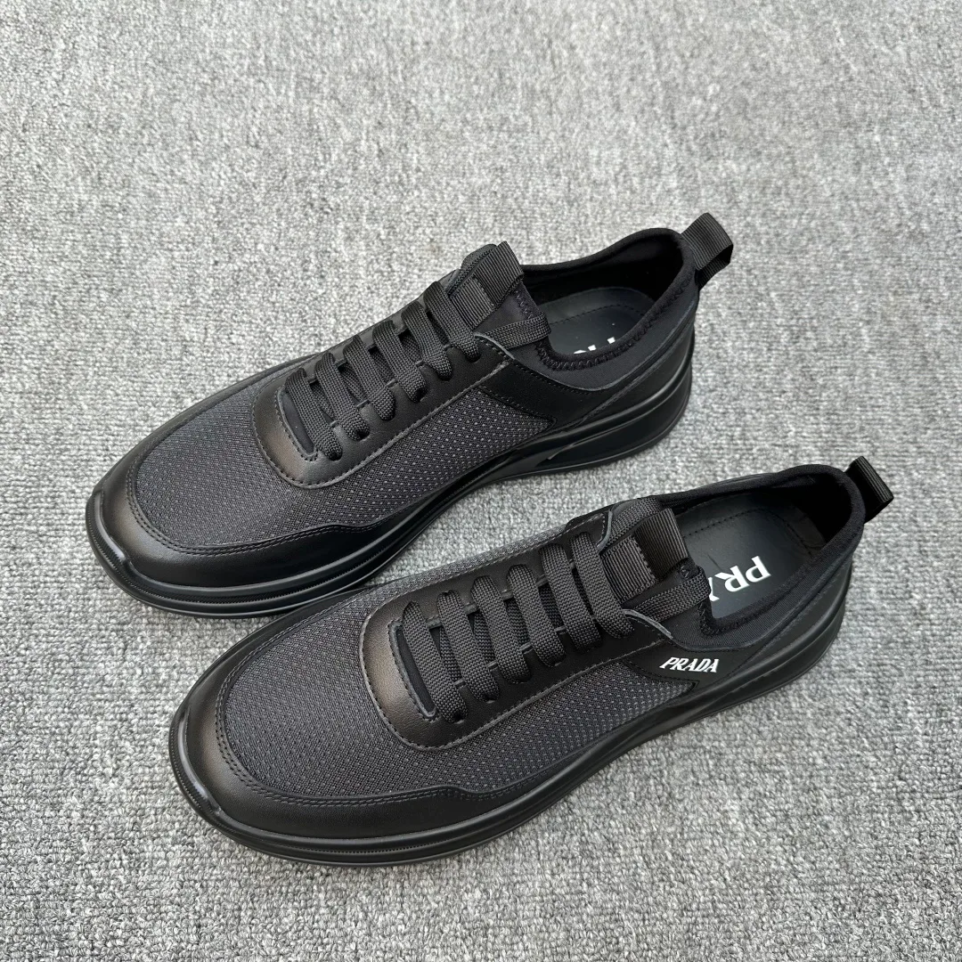 Кроссовки Мужские Prada 18076331