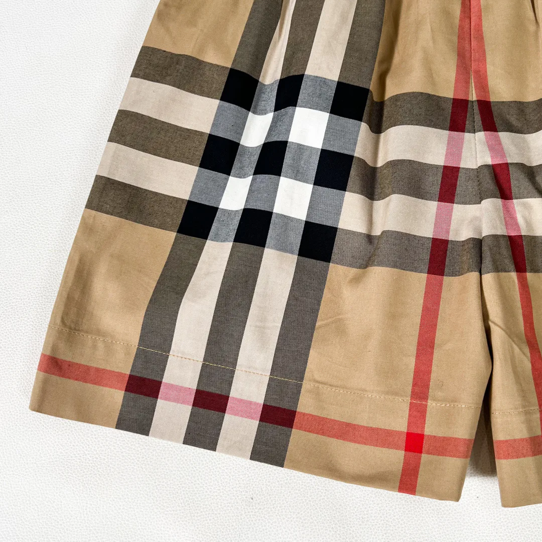 Шорты Женские Burberry 13554199