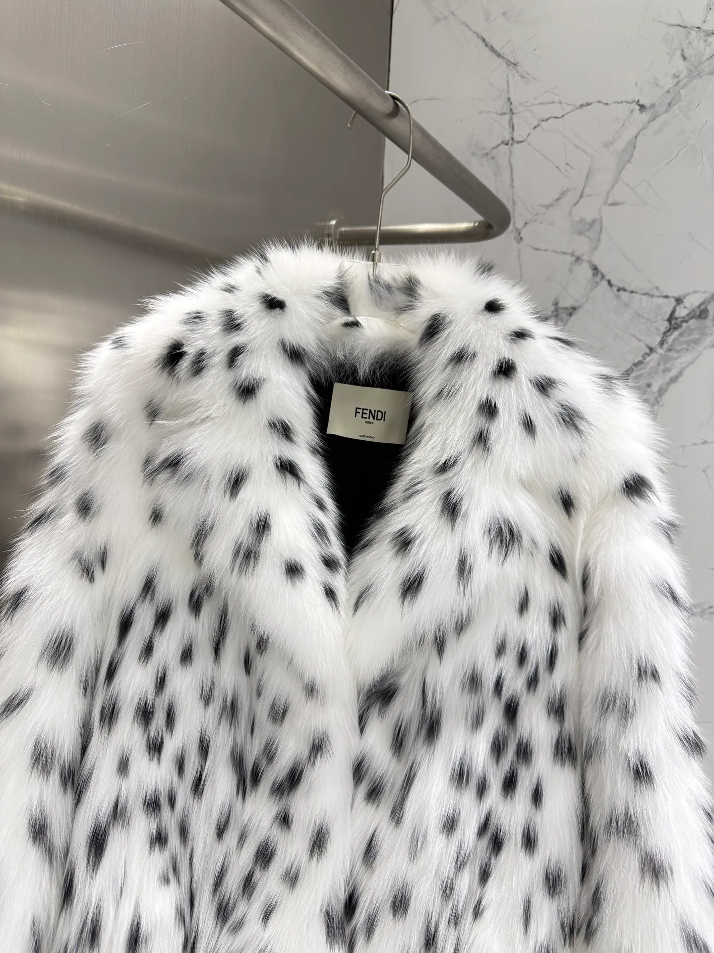 Шубы Женские Fendi 18293165