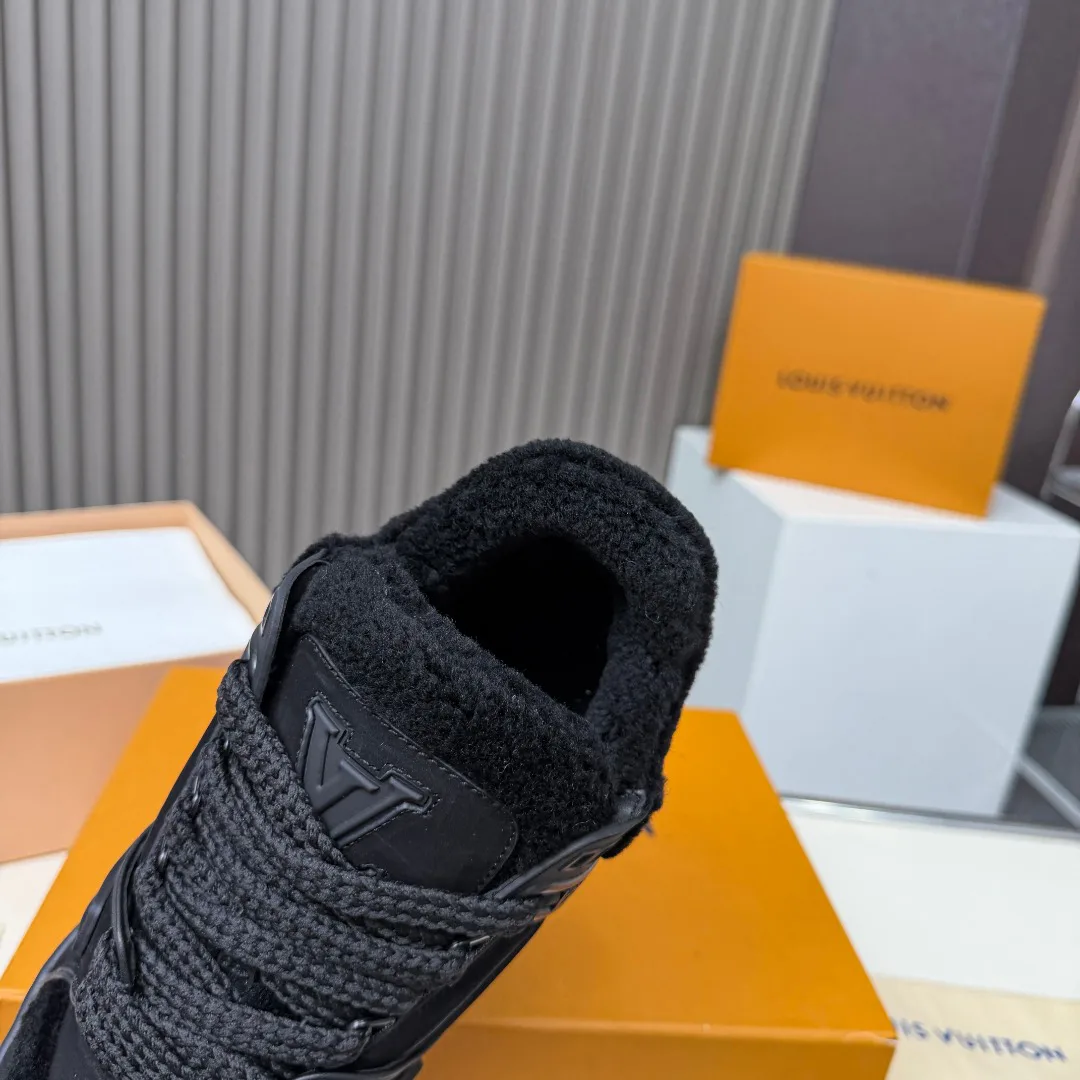 Кроссовки Мужские Louis Vuitton 11073691