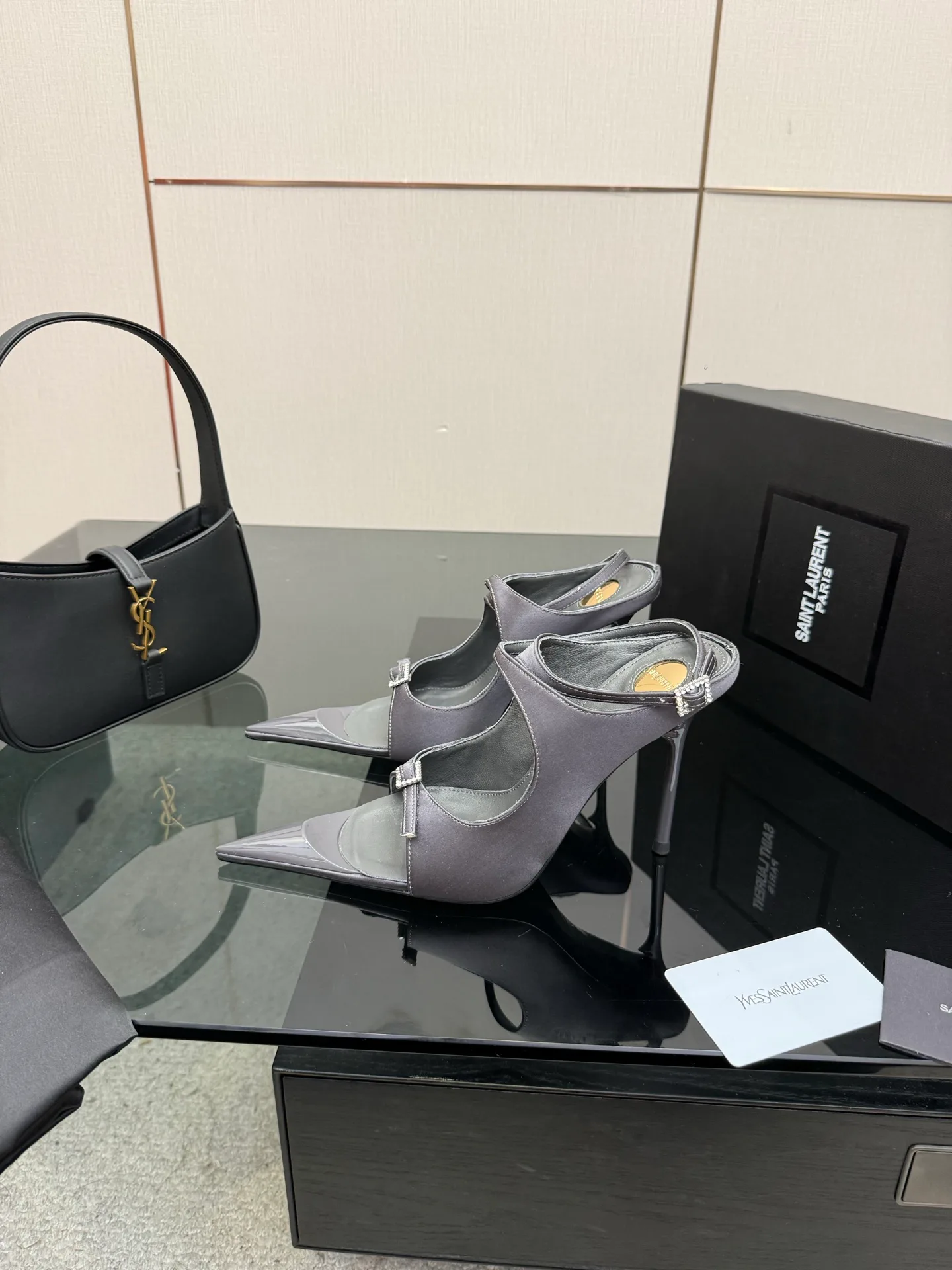 Туфли Женские Saint Laurent 13164427