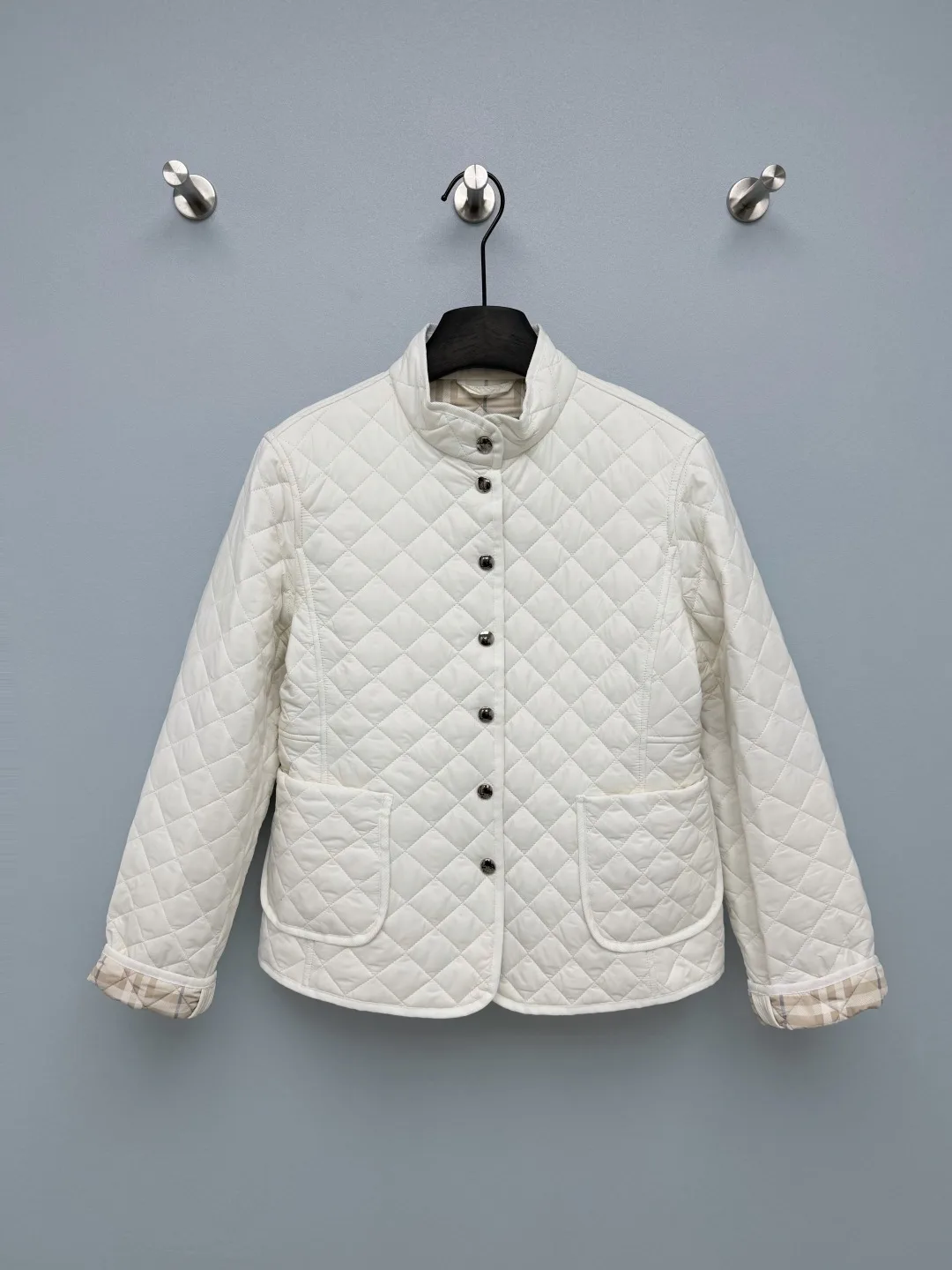 Куртки И Пуховики Женские Burberry 18512940