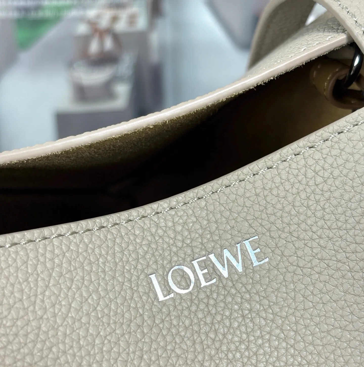 Классические Сумки Женские Loewe 16892771
