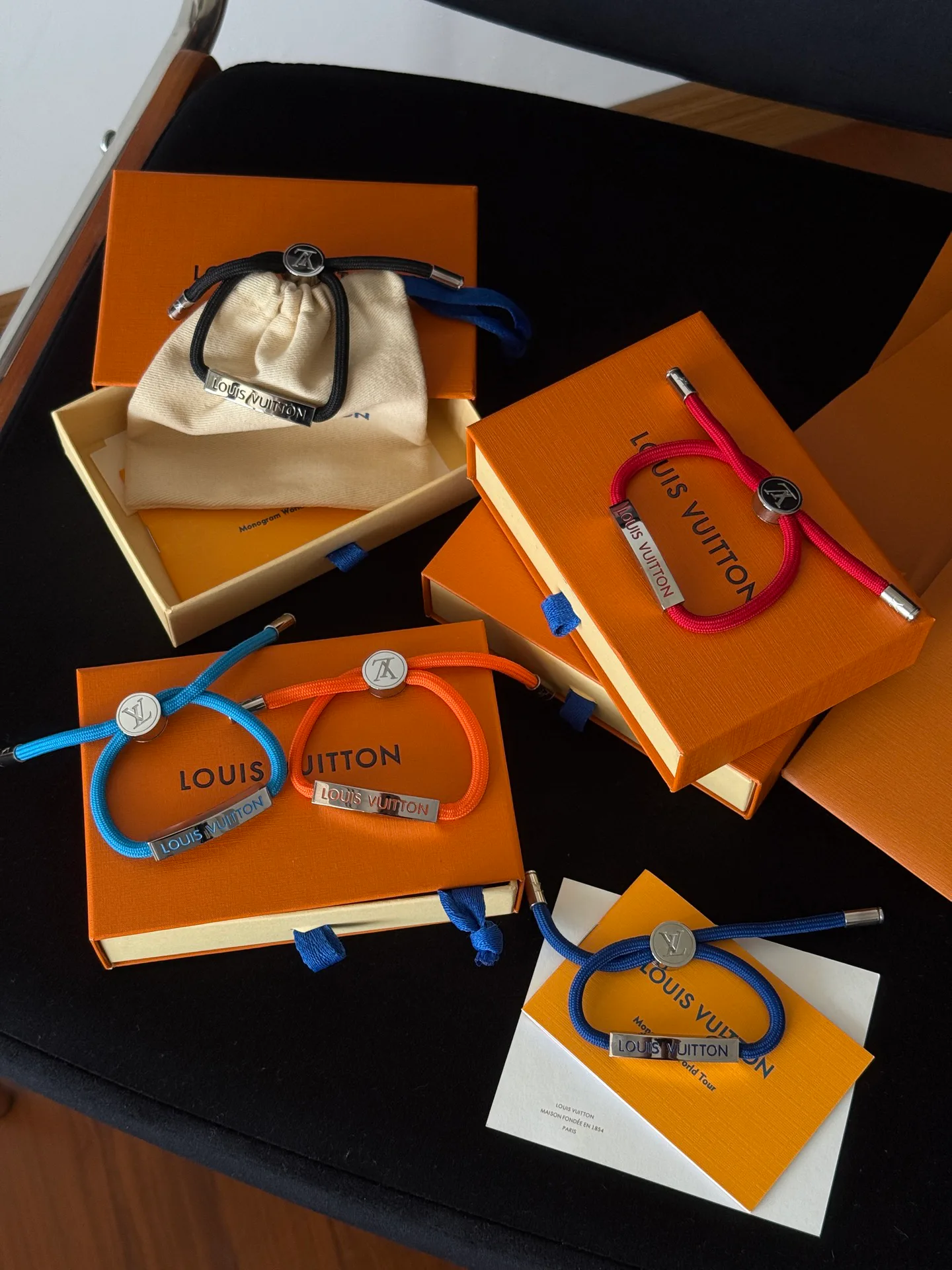 Бижутерия Louis Vuitton 115321