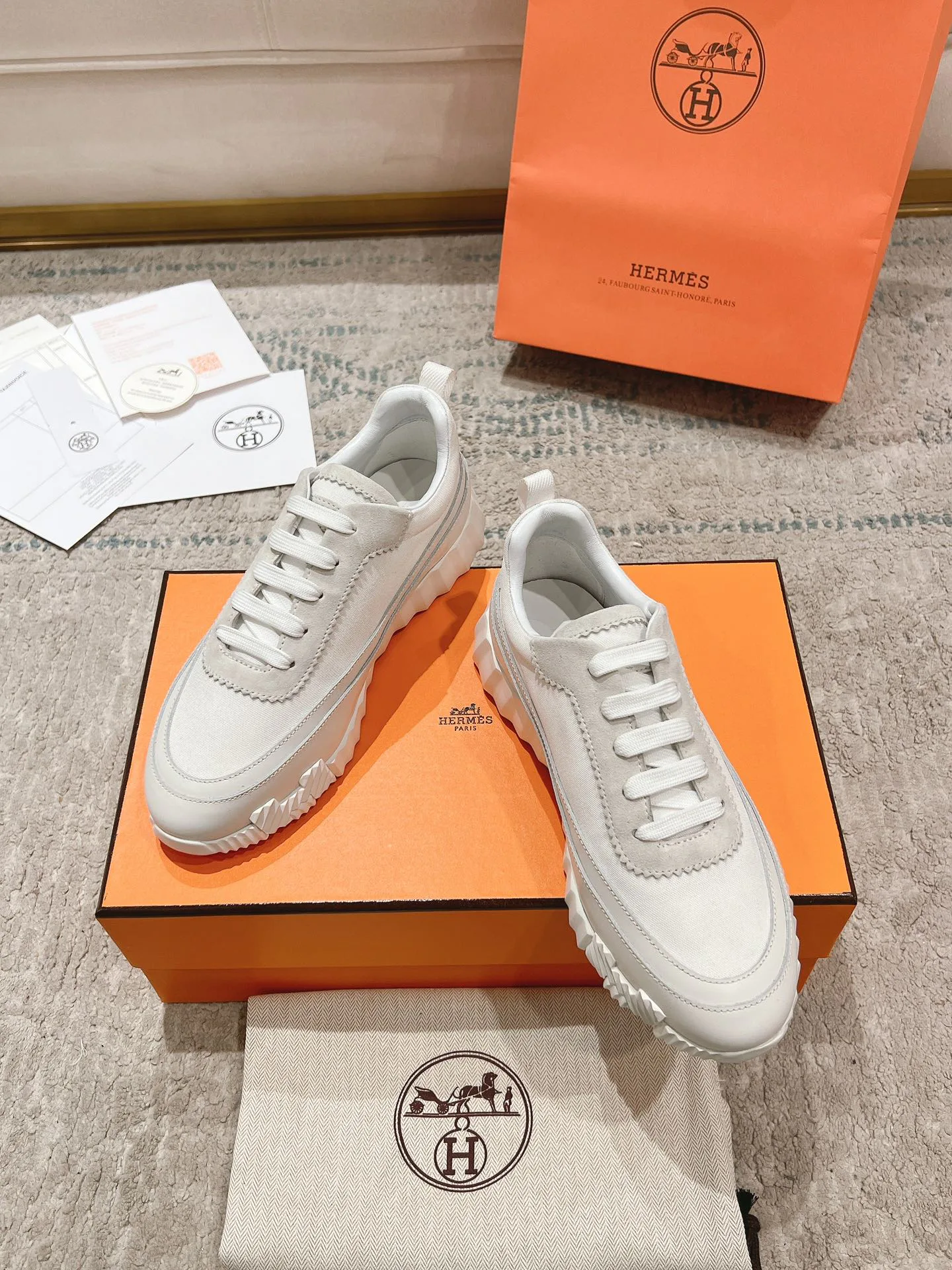 Кроссовки Женские Hermes 11738632