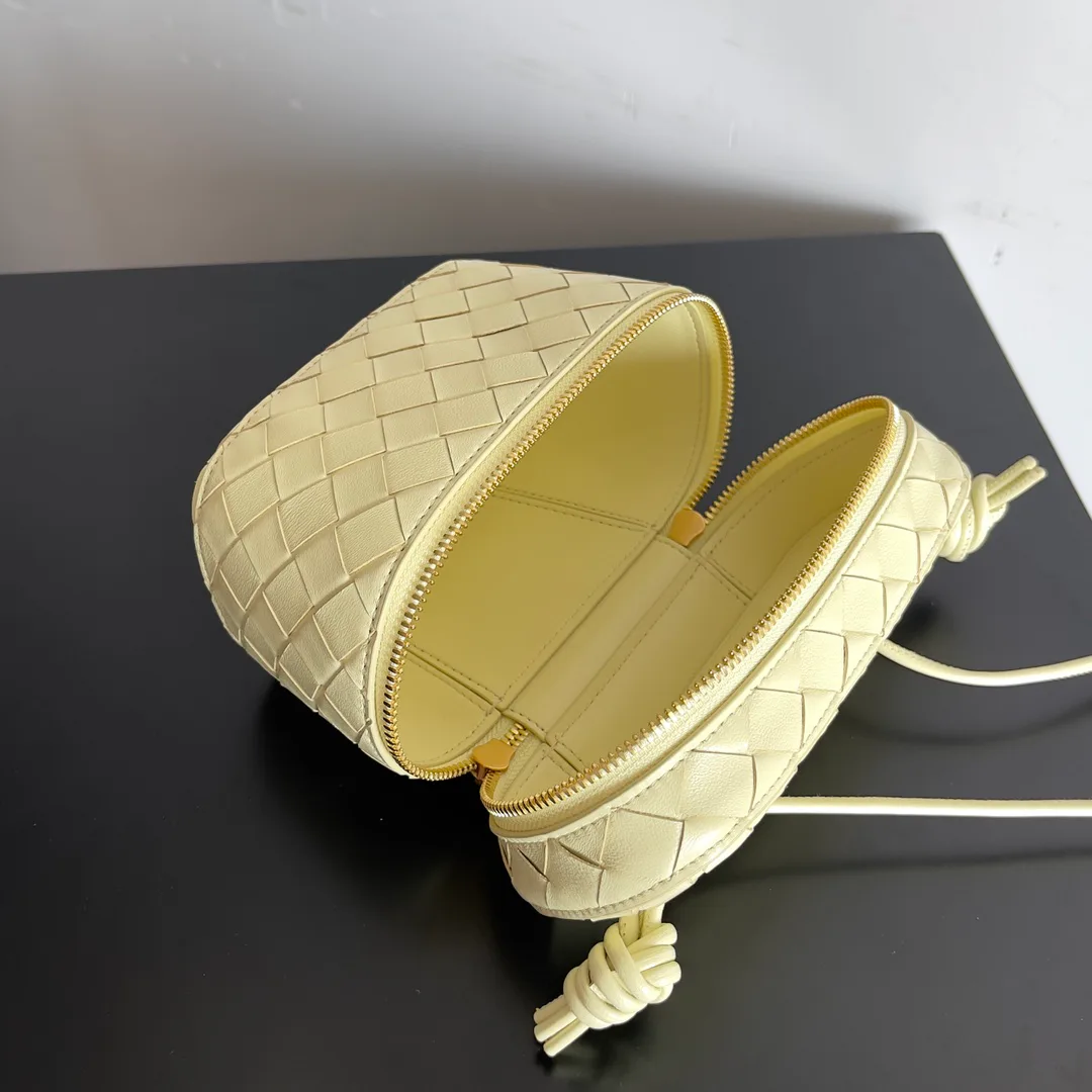 Классические Сумки Женские Bottega Veneta 17825283