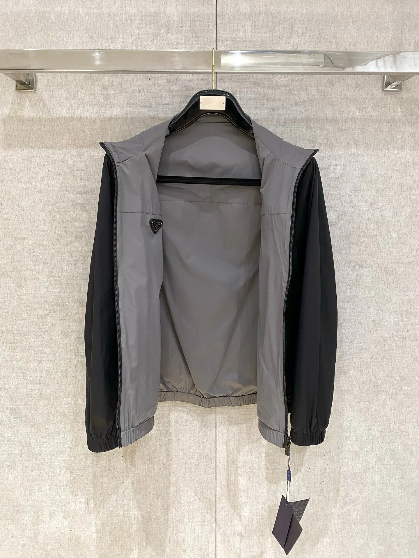 Куртки И Пуховики Мужские Prada 7007