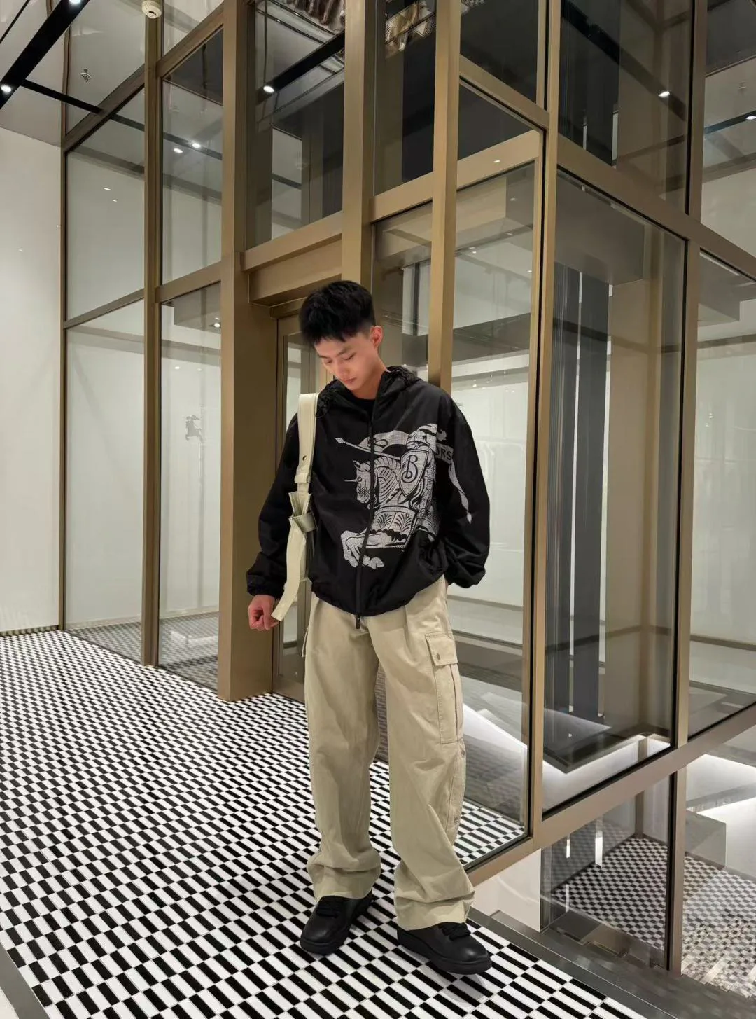 Куртки И Пуховики Мужские Burberry 6352598