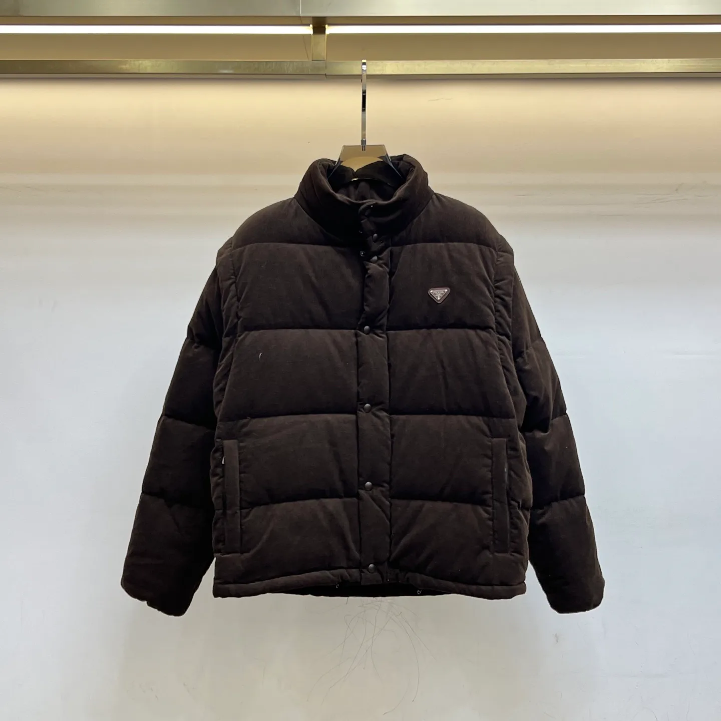 Куртки И Пуховики Женские Prada 18178510