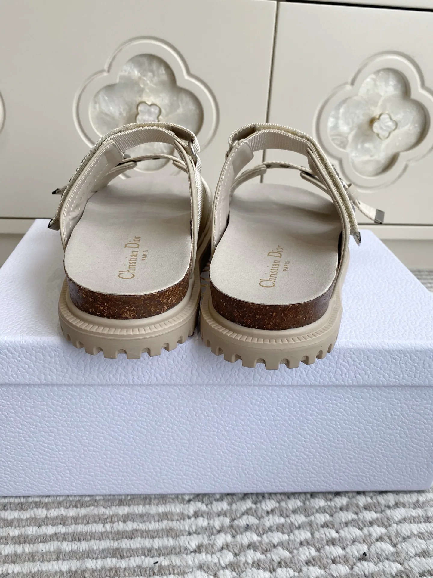 Сандалии Женские Christian Dior 12958190