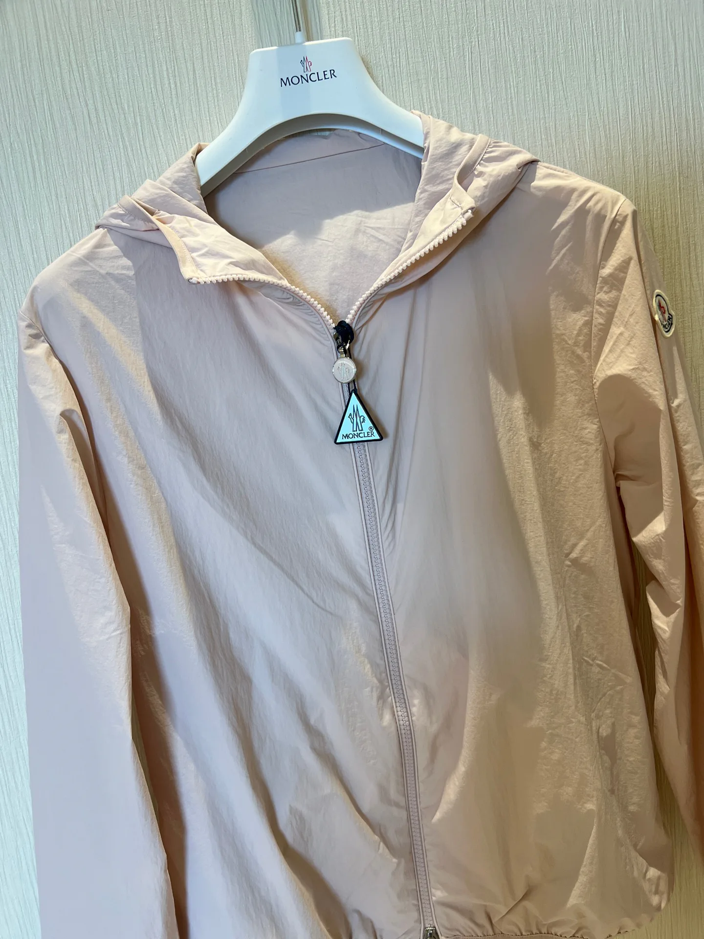Куртки И Пуховики Женские Moncler 18766937