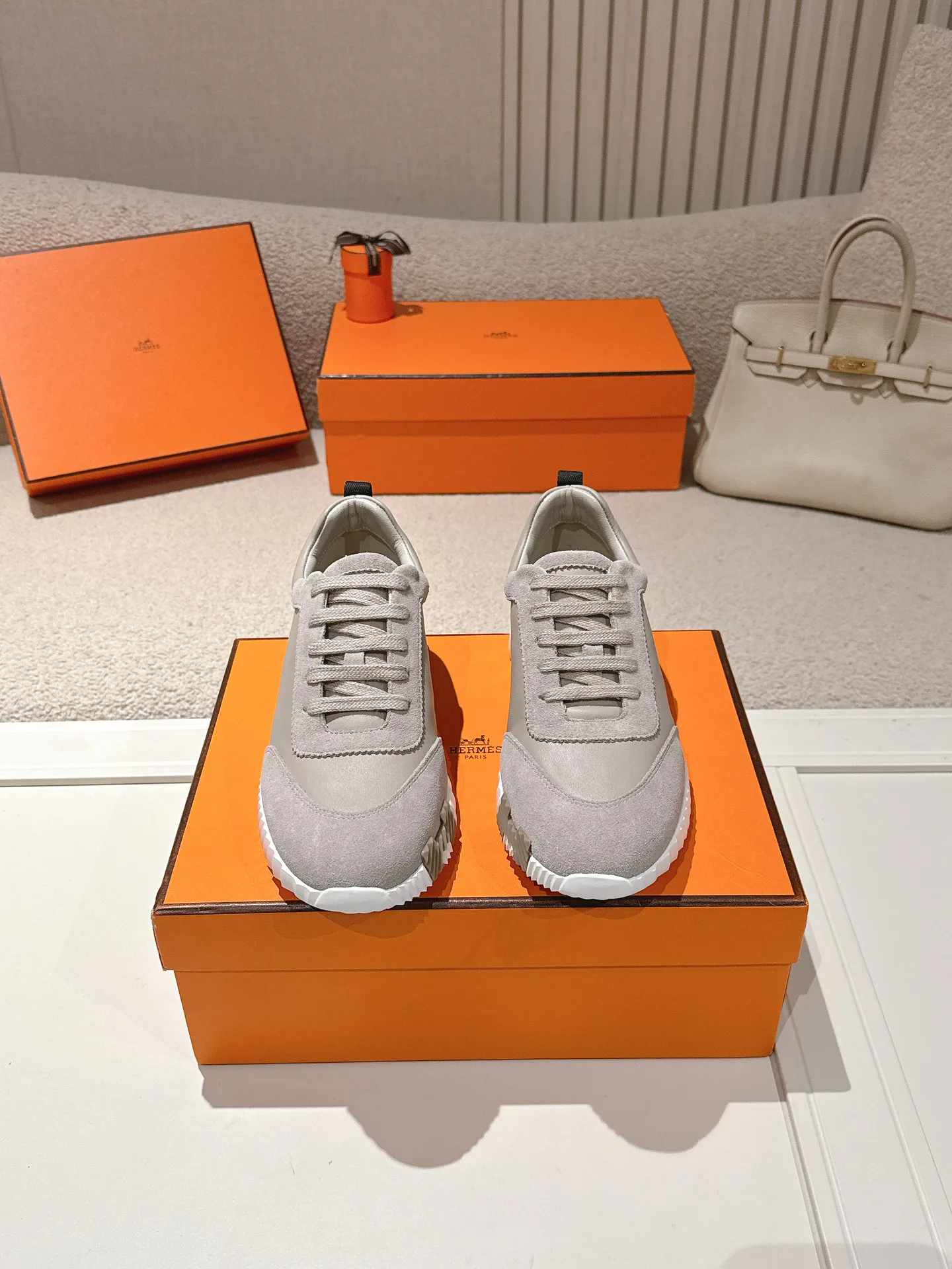 Кроссовки Женские Hermes 2380908