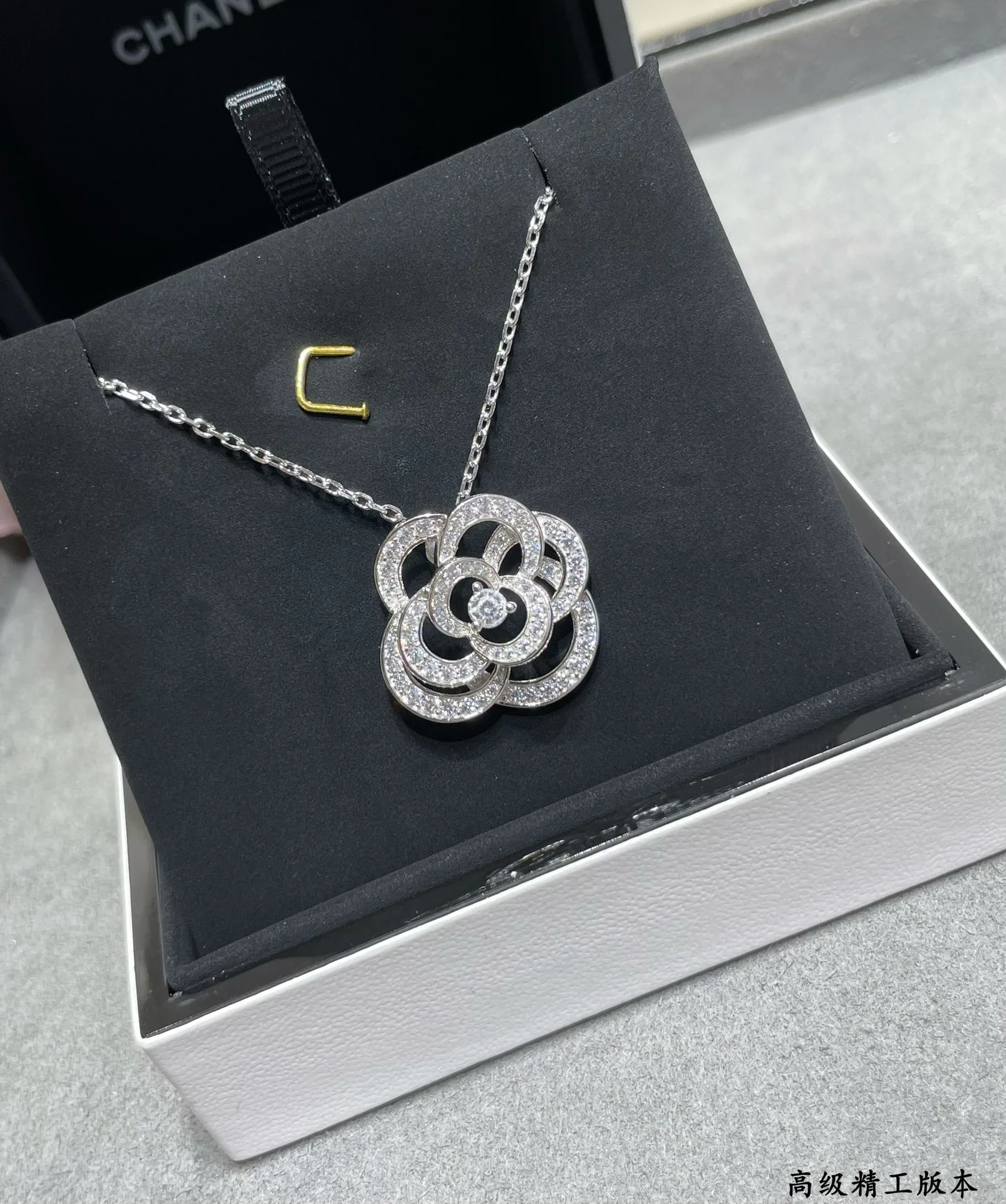 Бижутерия Chanel 17235582