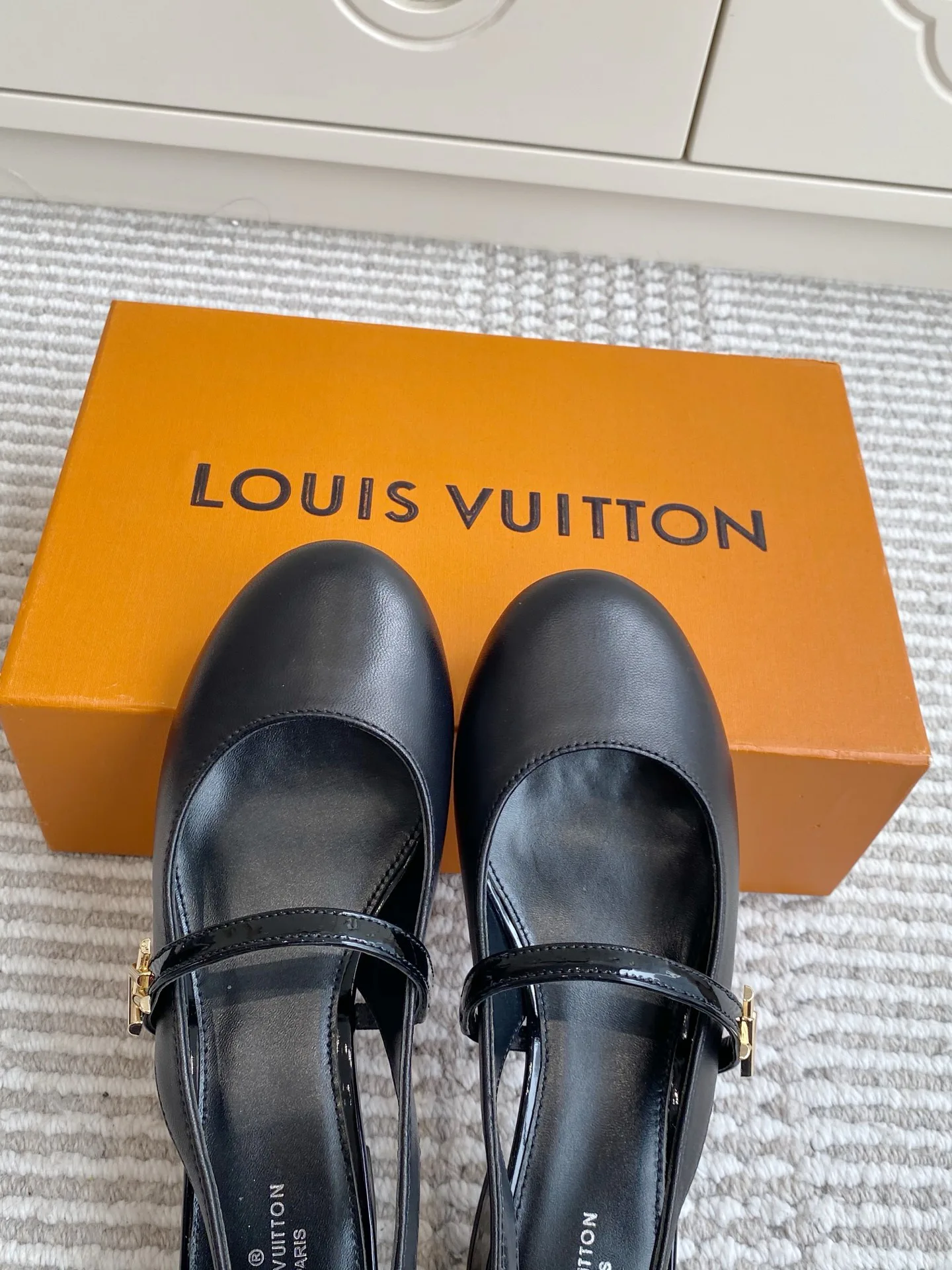 Босоножки Женские Louis Vuitton 13185451