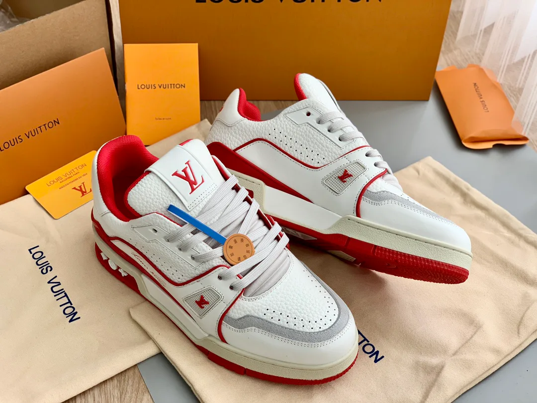 Кроссовки Женские Louis Vuitton 18014142
