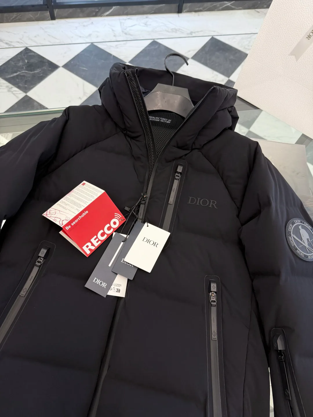 Куртки И Пуховики Женские Christian Dior 18007709