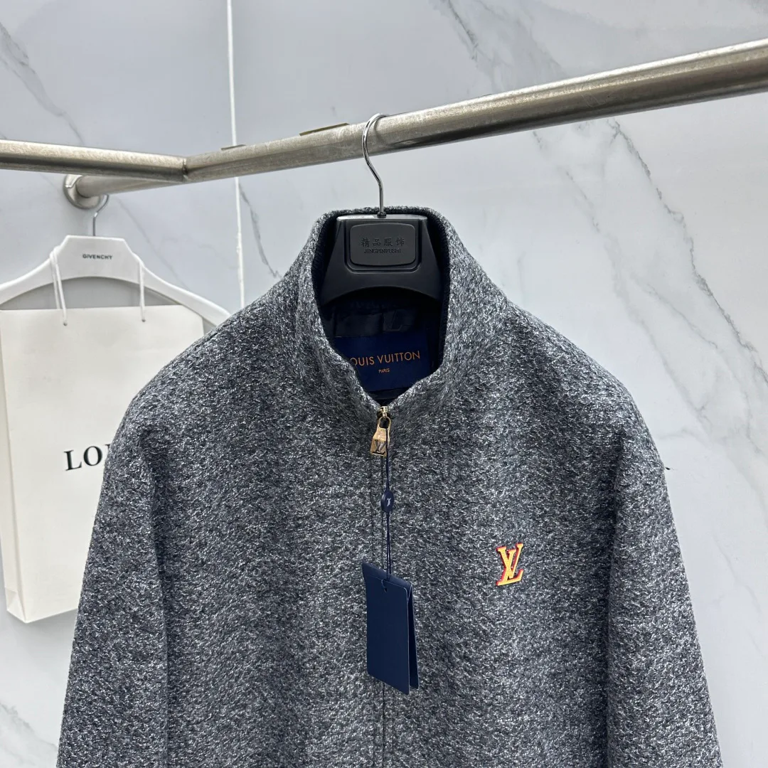 Куртки И Пуховики Мужские Louis Vuitton 18246862
