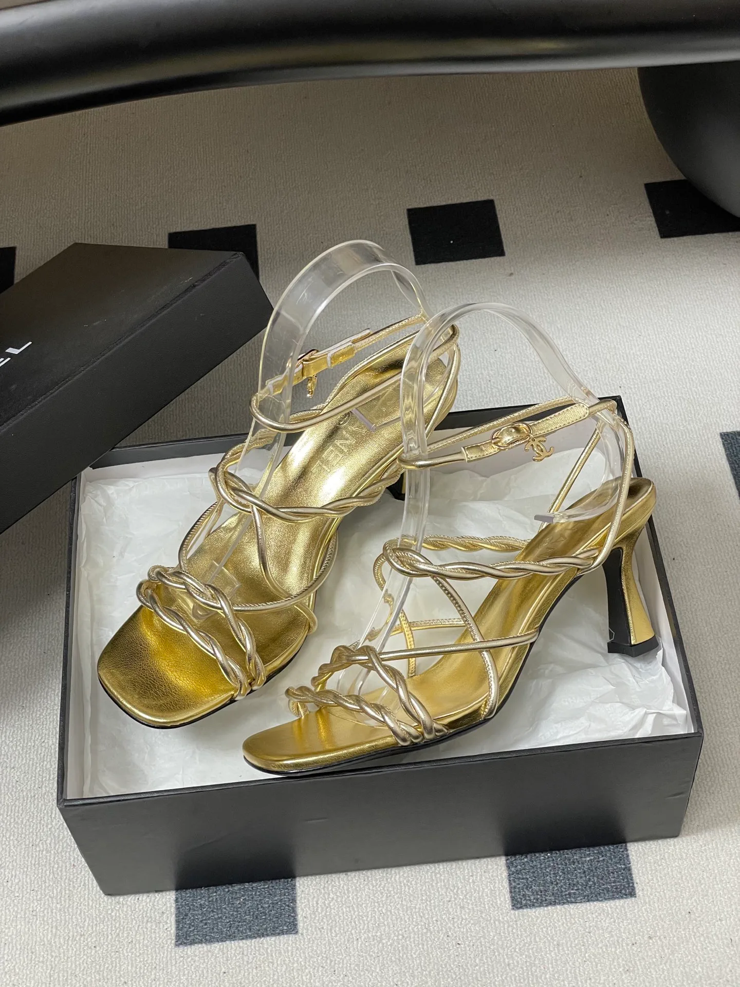 Босоножки Женские Chanel 12820191