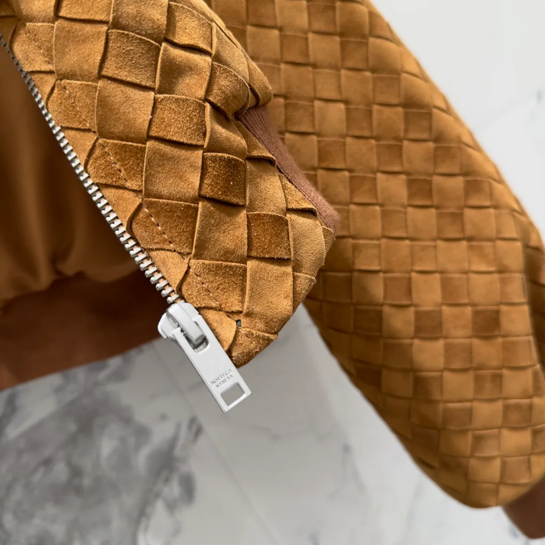 Кожаные Куртки И Дублёнки Женские Bottega Veneta 17283616