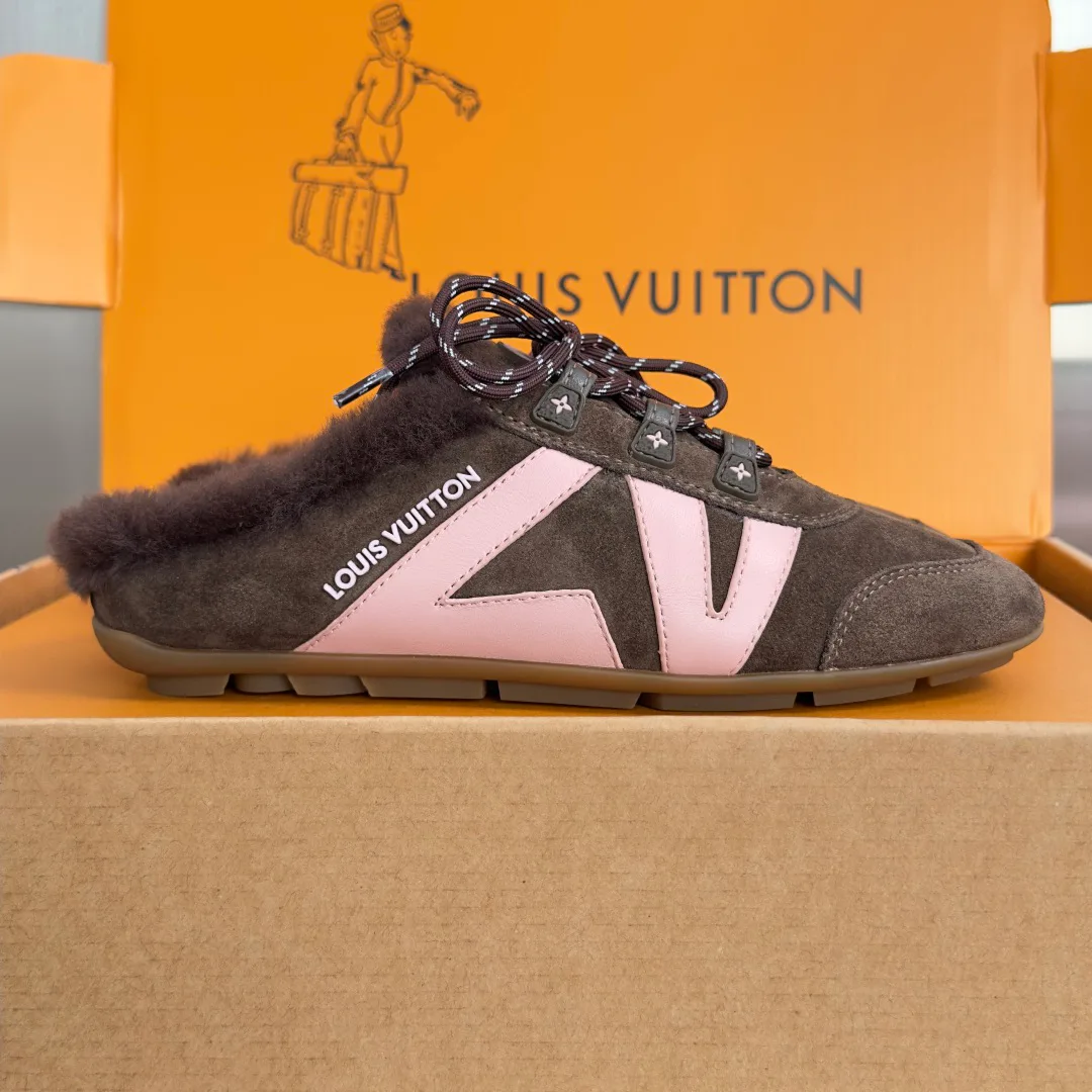Кроссовки Женские Louis Vuitton 18741747