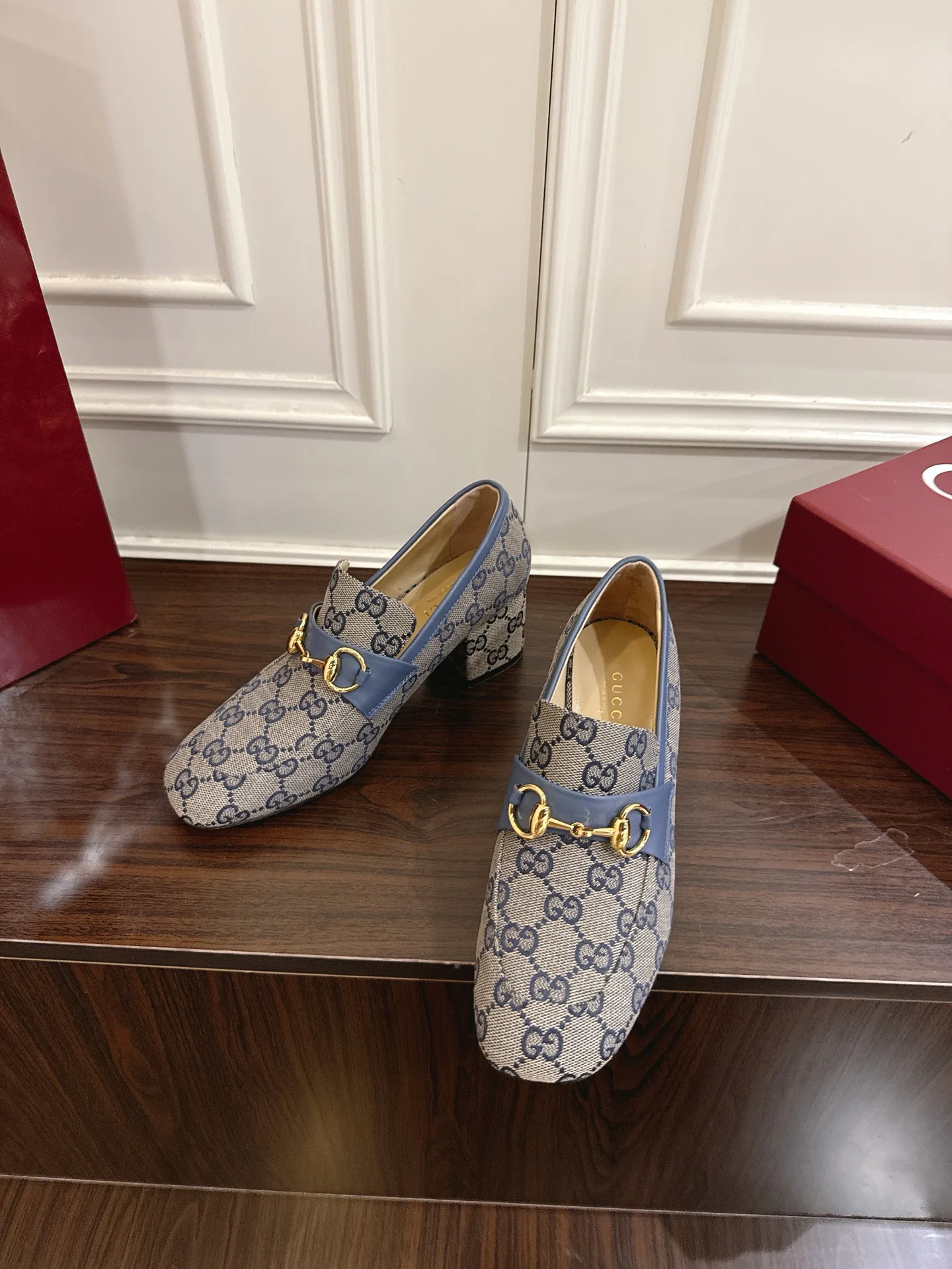 Лоферы И Мокасины Женские Gucci 1884001