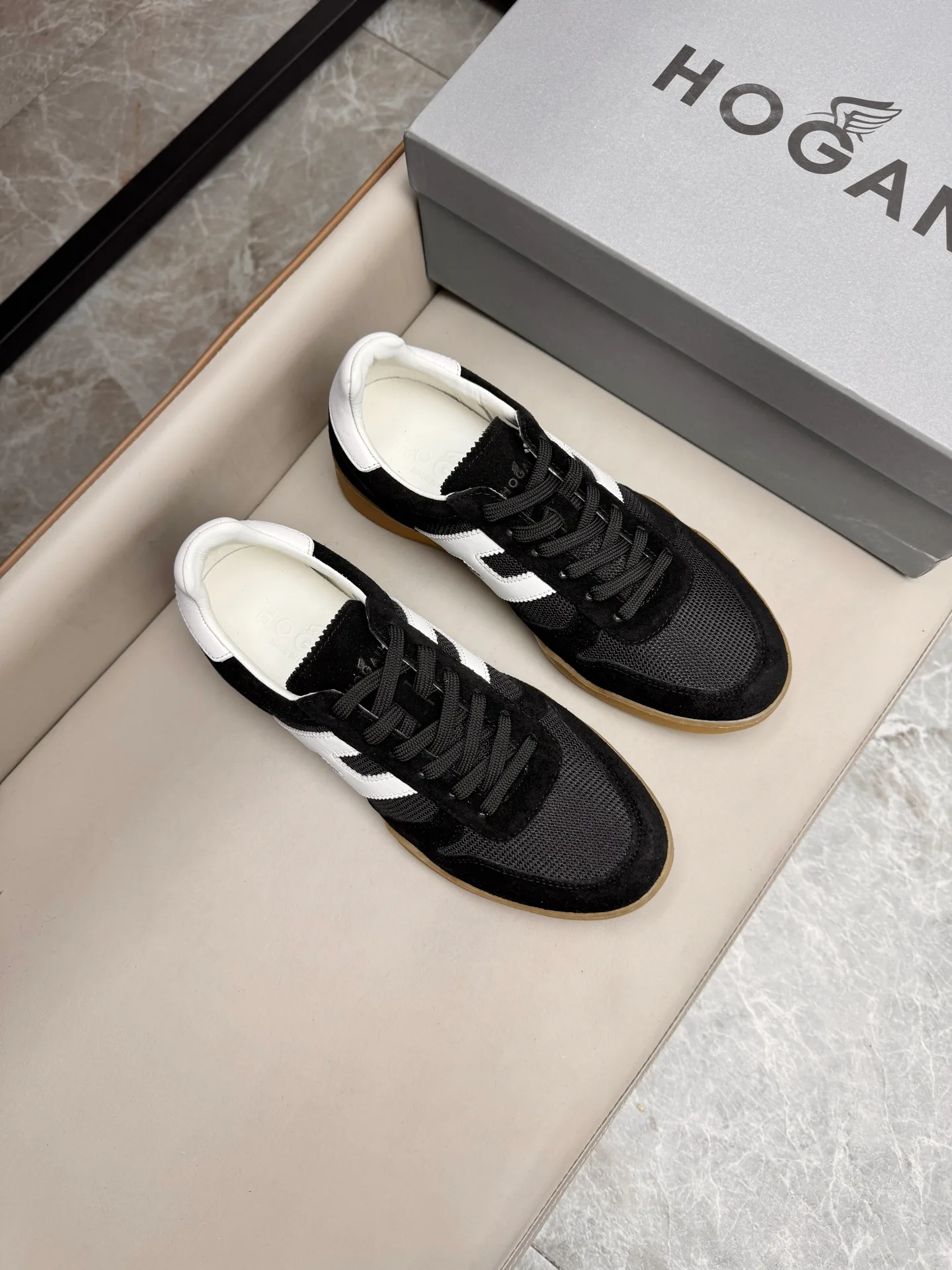 Кроссовки Мужские Hogan 20044