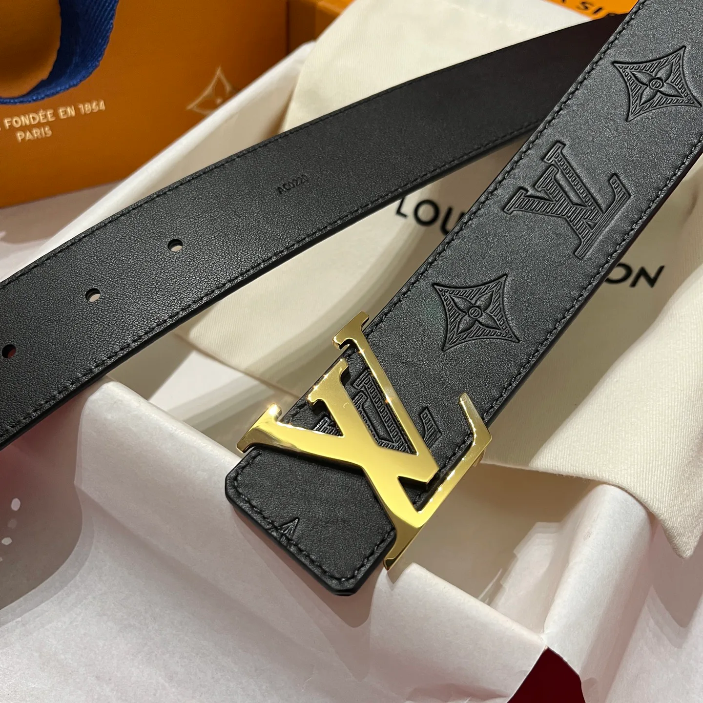 Ремни Louis Vuitton 17645358