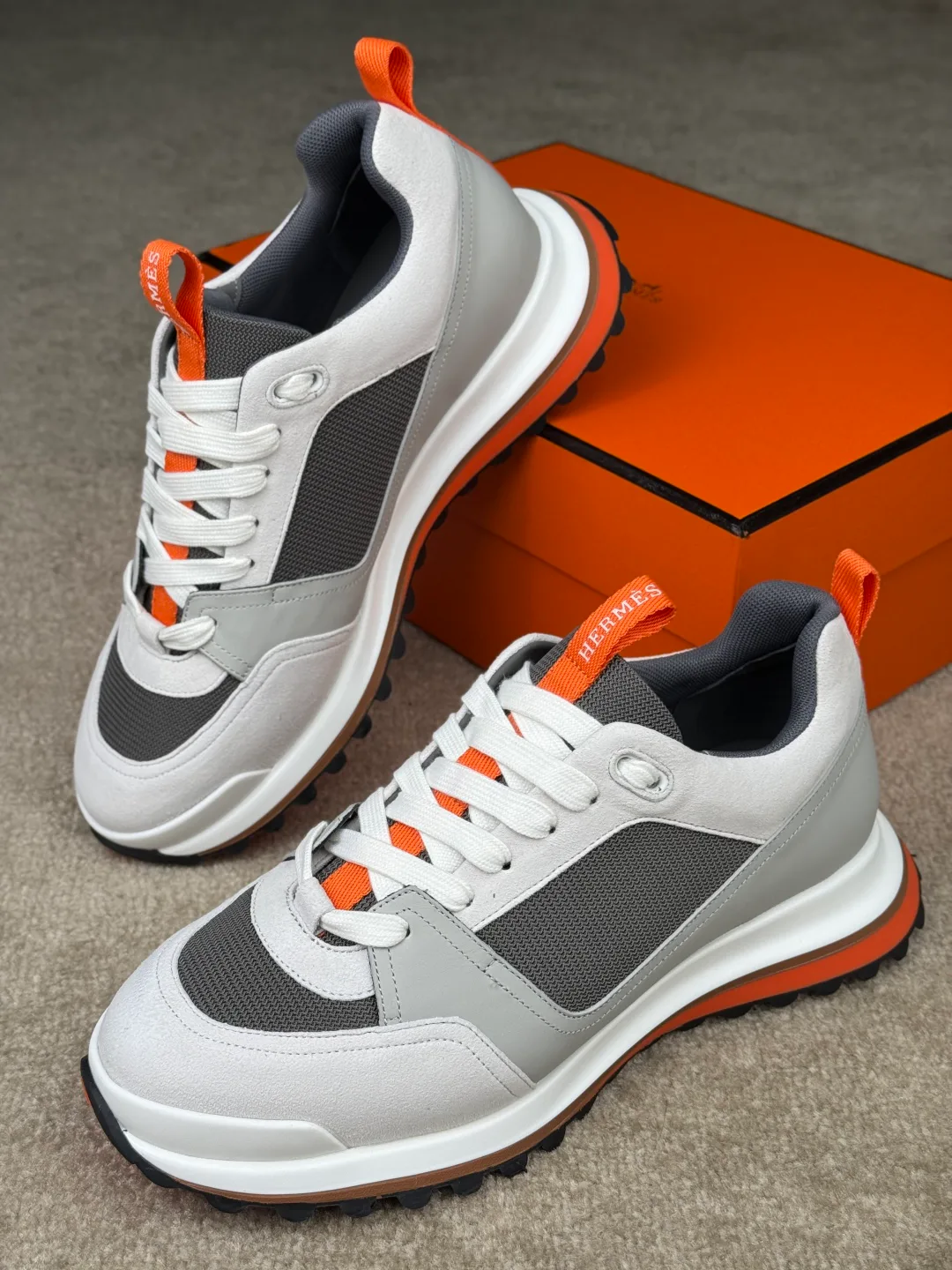 Кроссовки Женские Hermes 72582