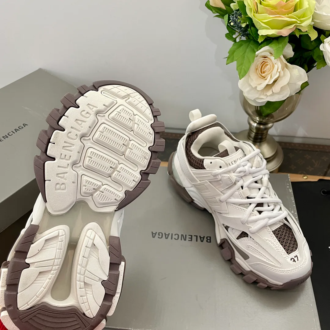 Кроссовки Женские Balenciaga 12656215