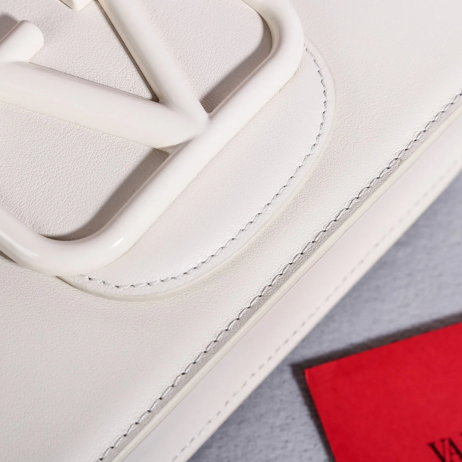 Сумки На Ремне Женские Valentino 4120