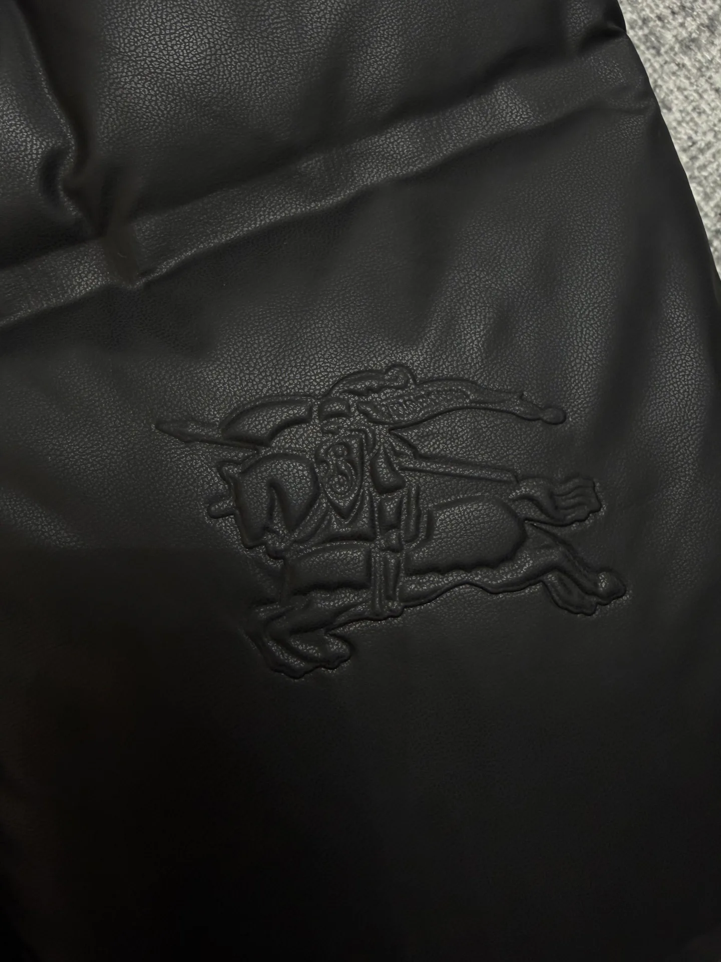 Жилеты Женские Burberry 17915386
