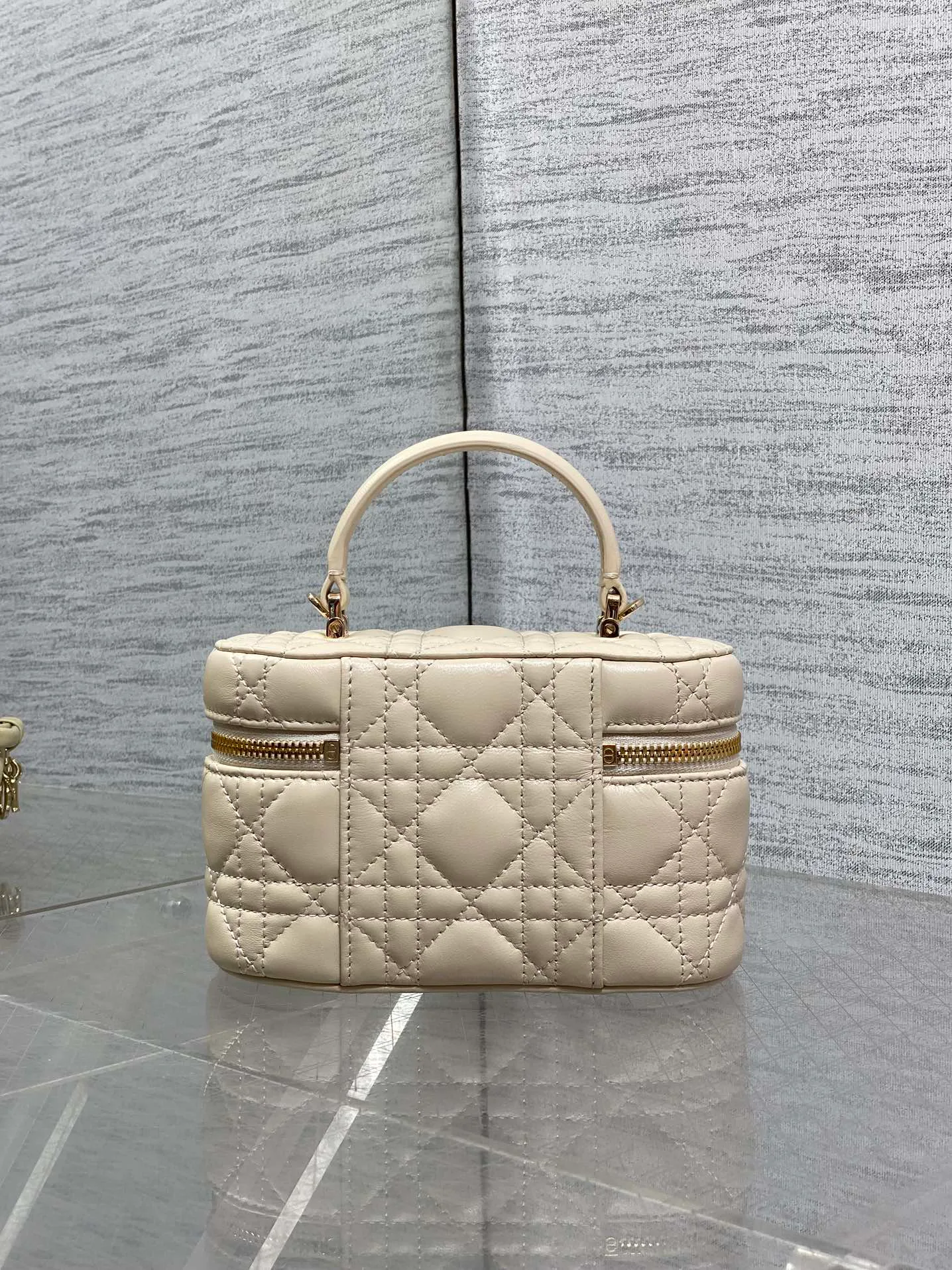 Клатчи Женские Christian Dior 12189463