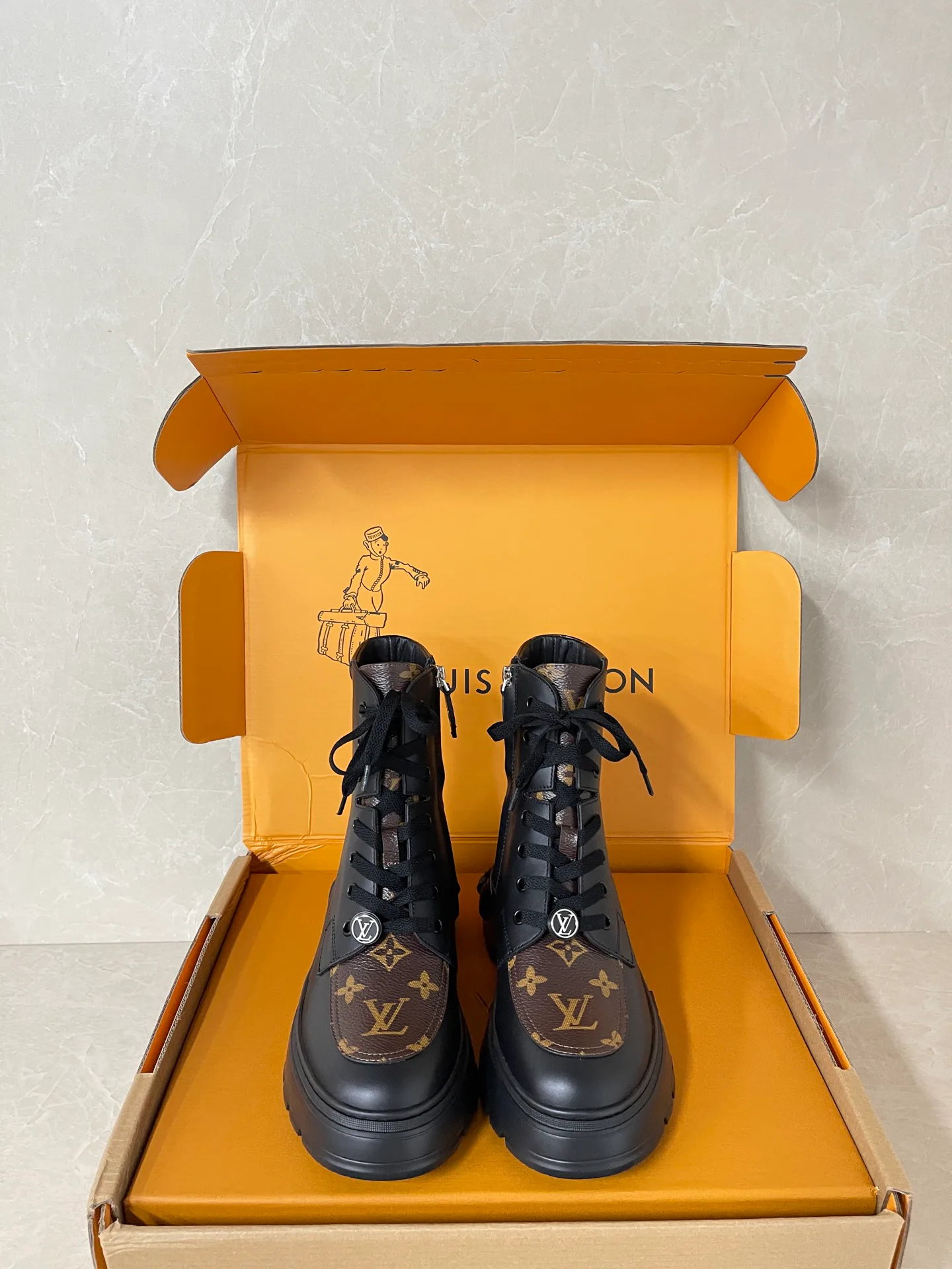 Ботинки Женские Louis Vuitton 278240