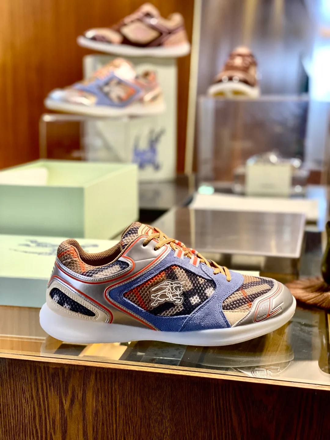 Кроссовки Мужские Burberry 284035