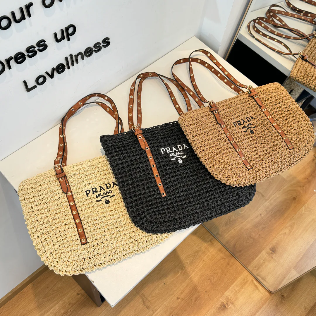 Классические Сумки Женские Prada 12765011