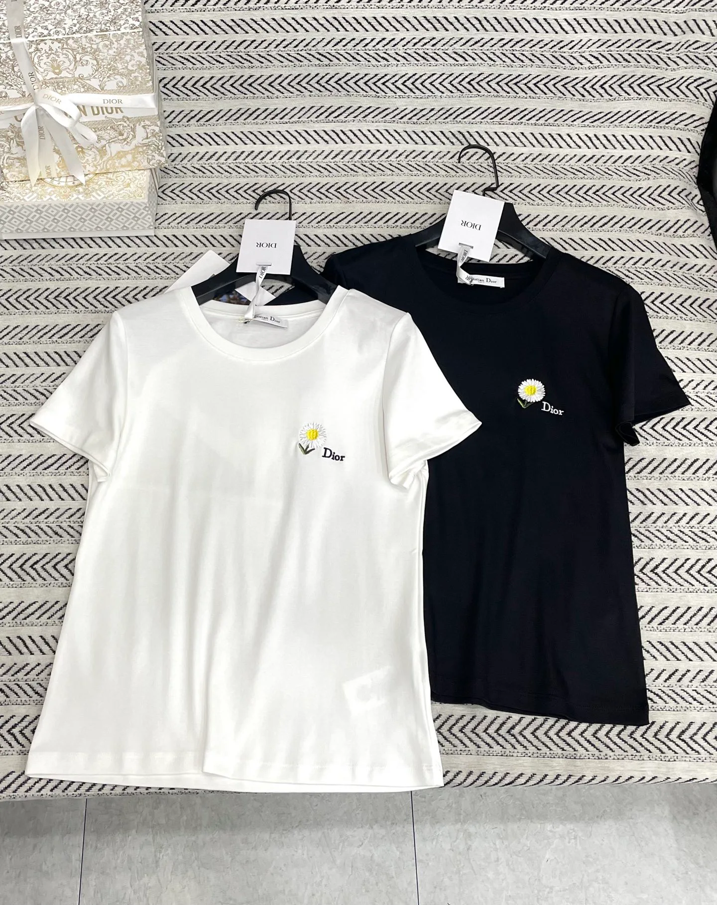 Футболки Женские Christian Dior 11639739