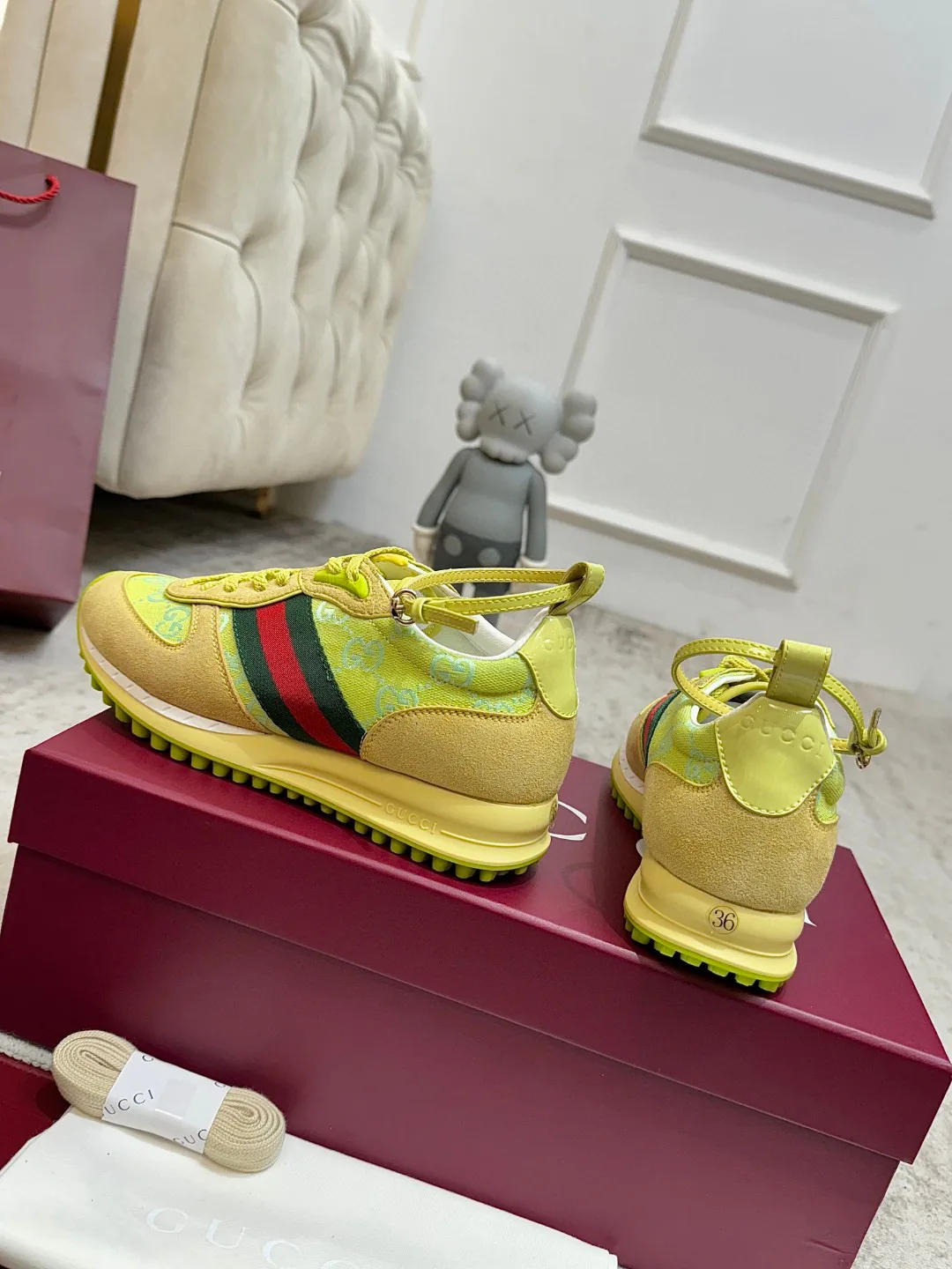 Кроссовки Женские Gucci 944884