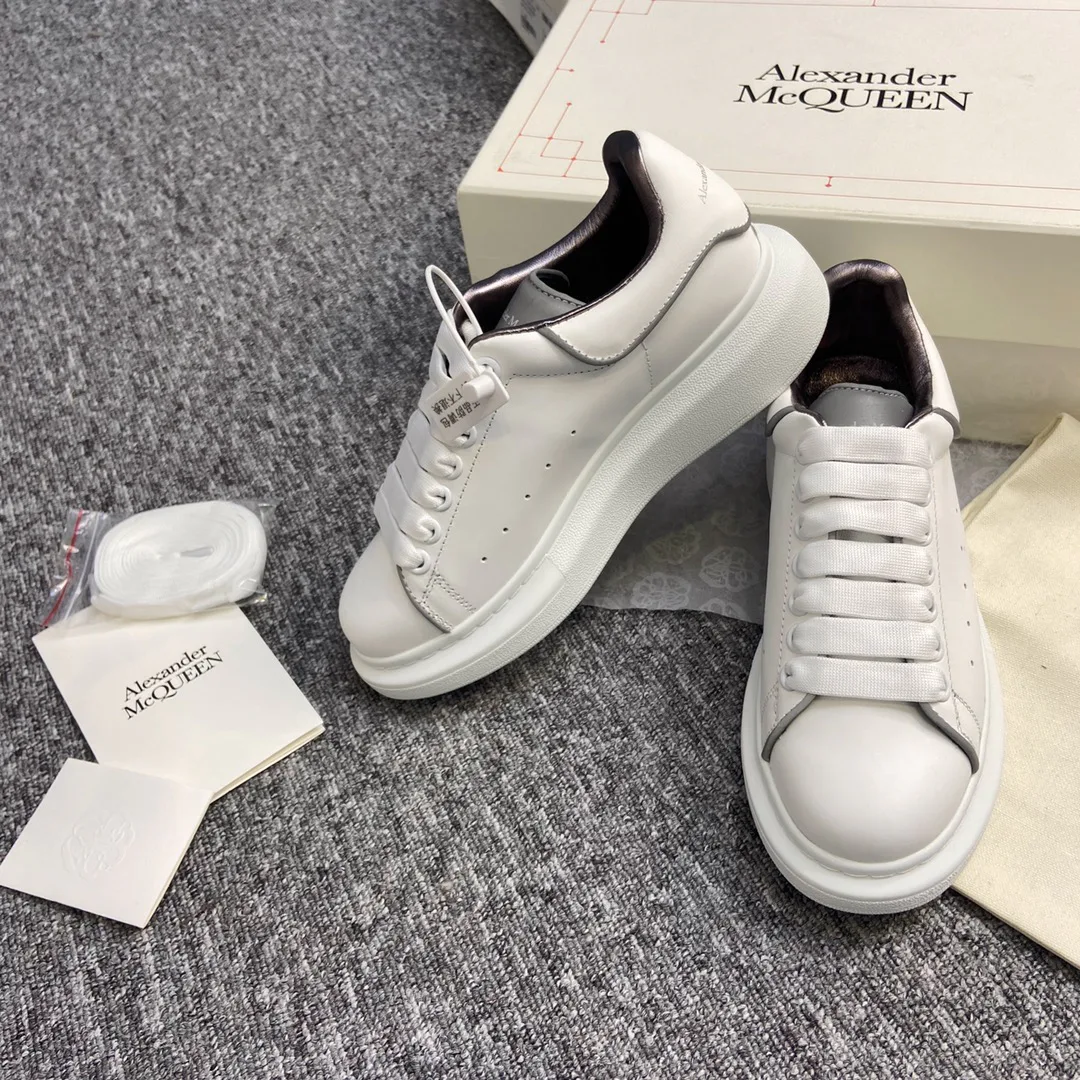 Кроссовки Женские Alexander Mcqueen 17963424
