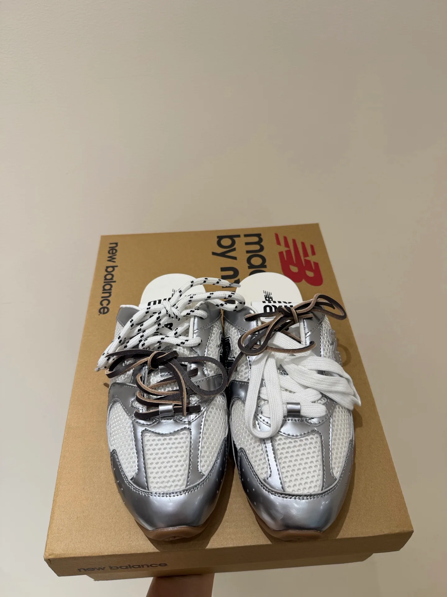 Кроссовки Женские Miu Miu 16868787