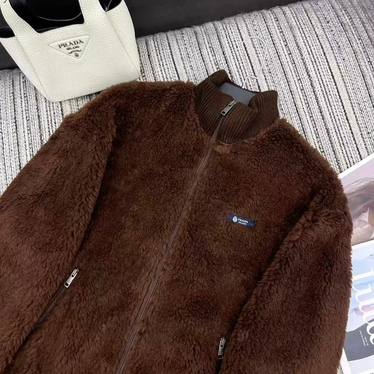 Куртки И Пуховики Женские Prada 611706
